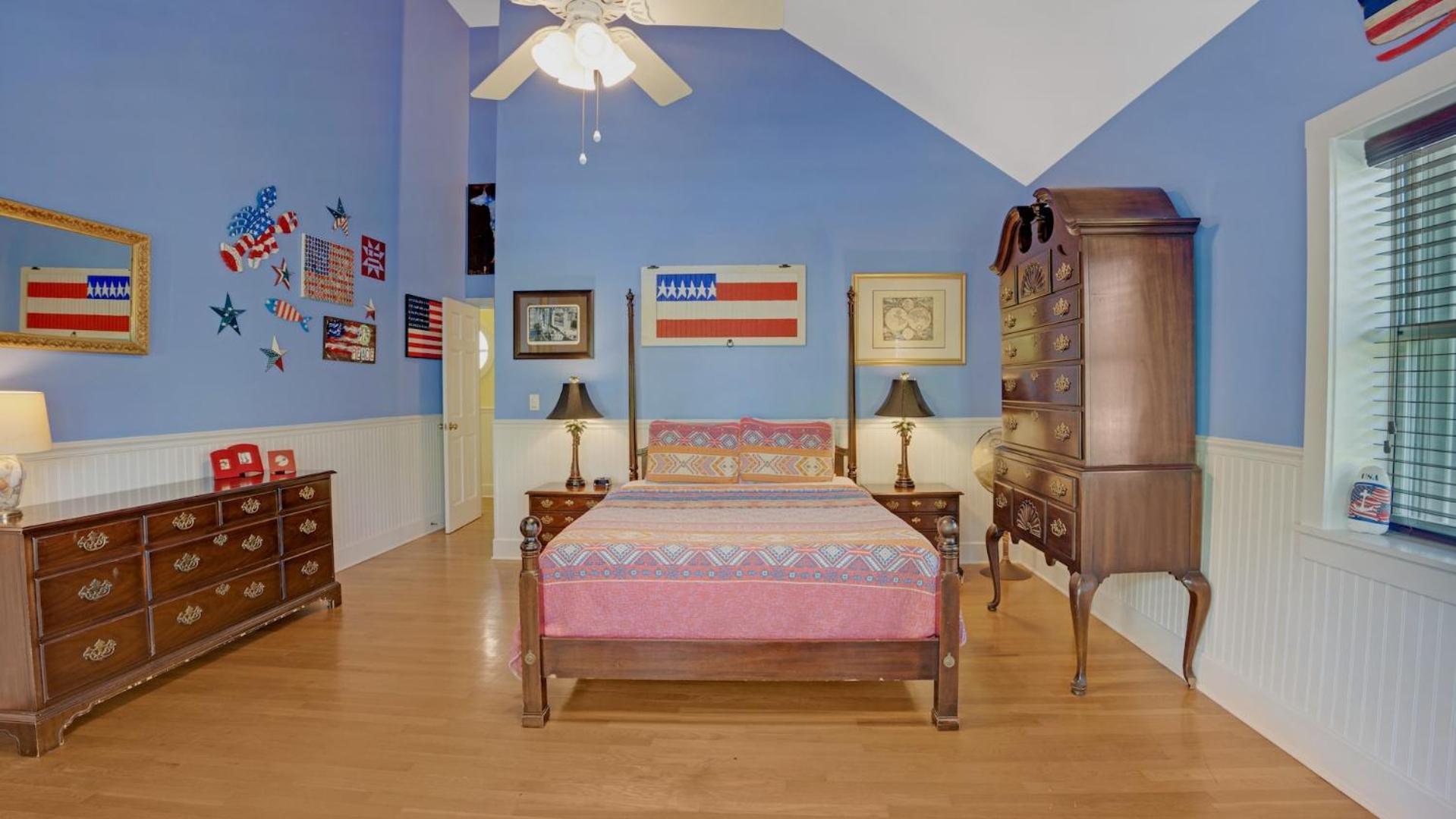 Americana Tropicale By Last Key Realty * Key West