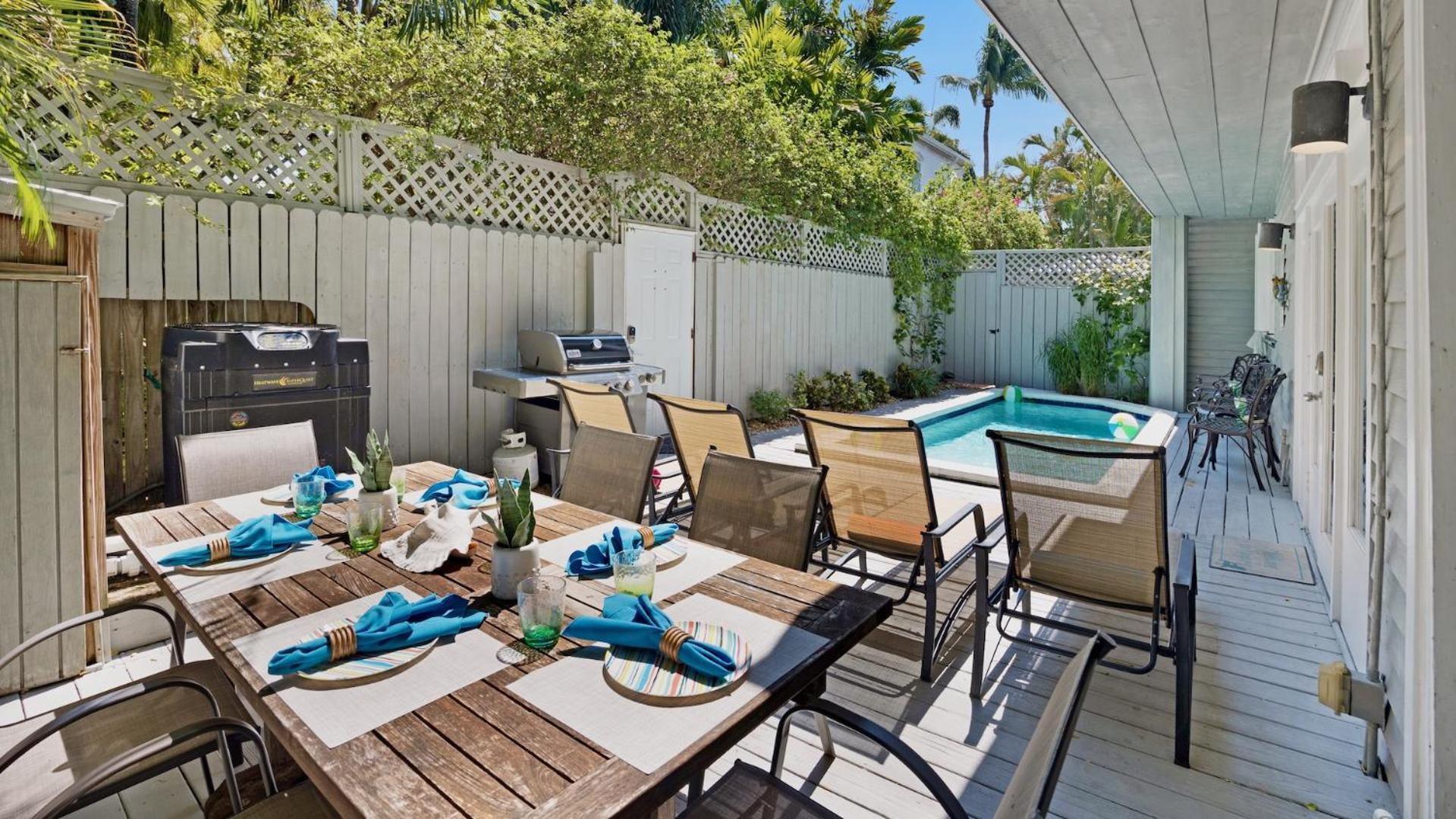 Americana Tropicale By Last Key Realty Key West
