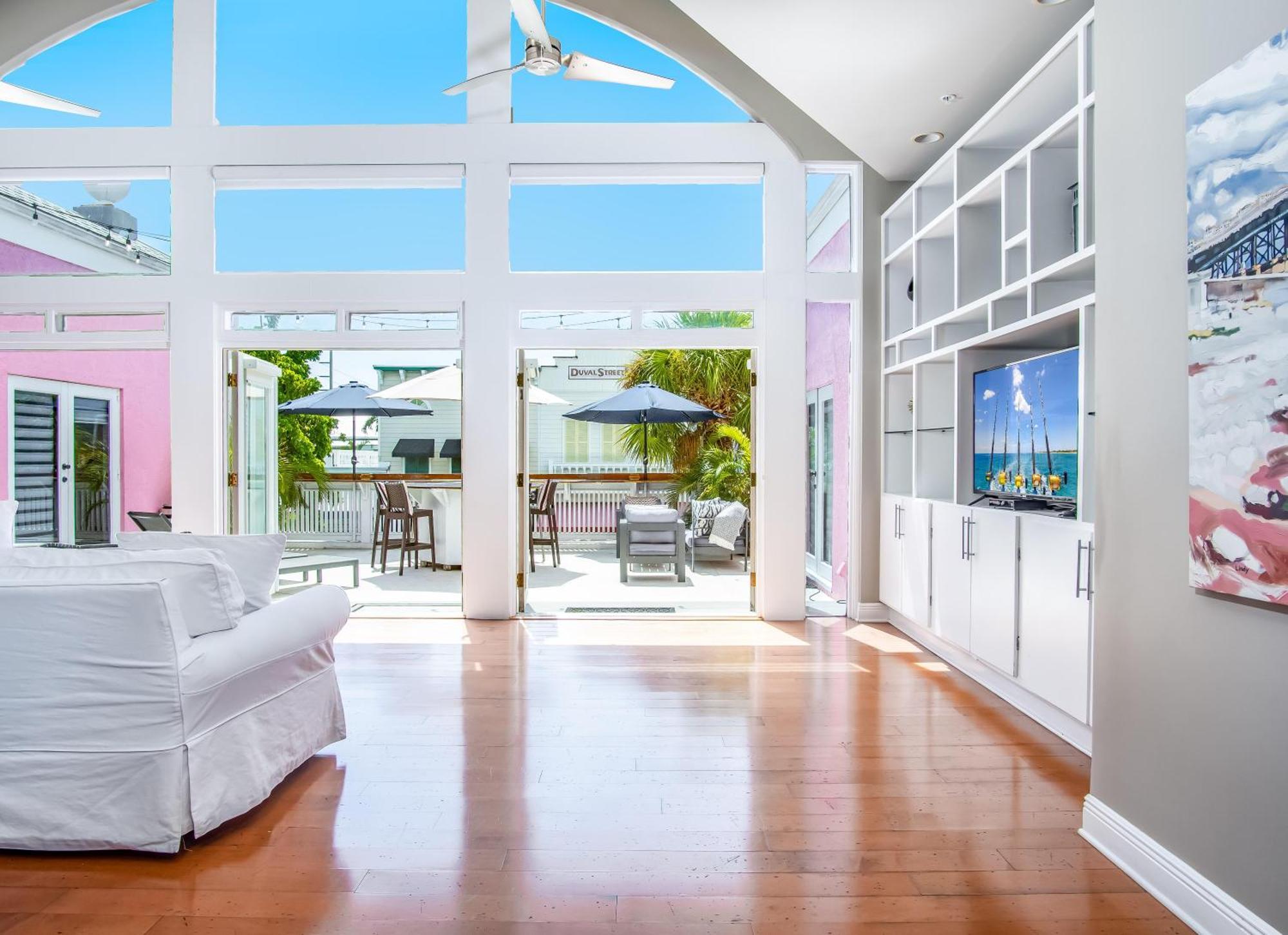 Rooftop Penthouse Holiday home