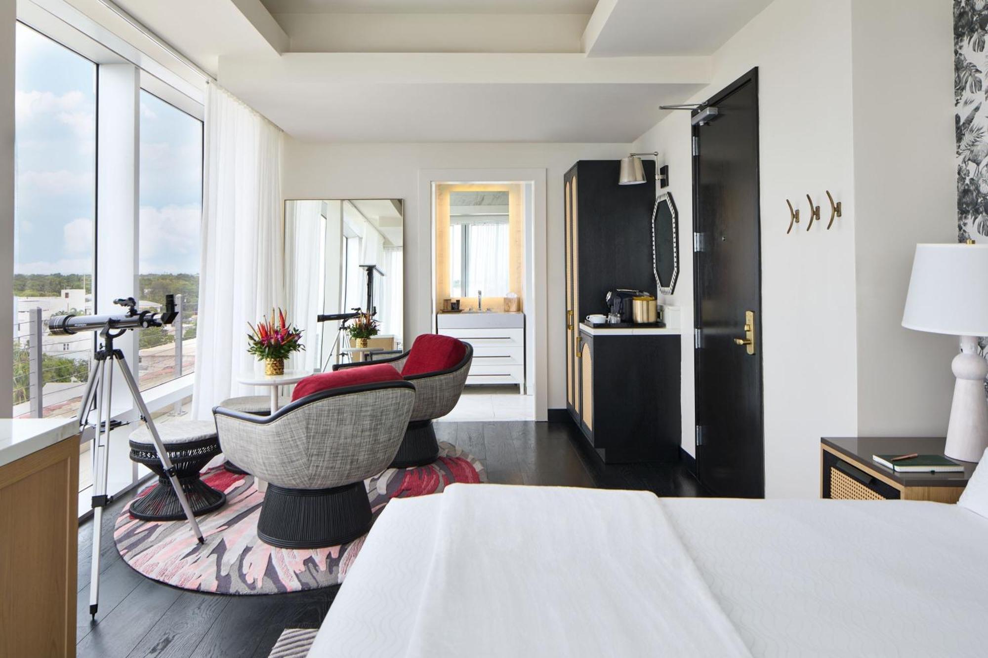 Resort La Concha Key West, Autograph Collection