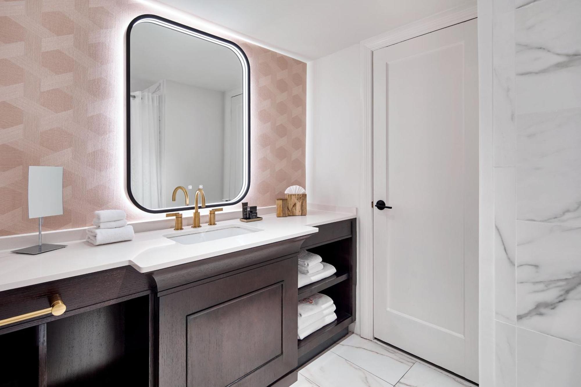 Resort La Concha Key West, Autograph Collection 4*