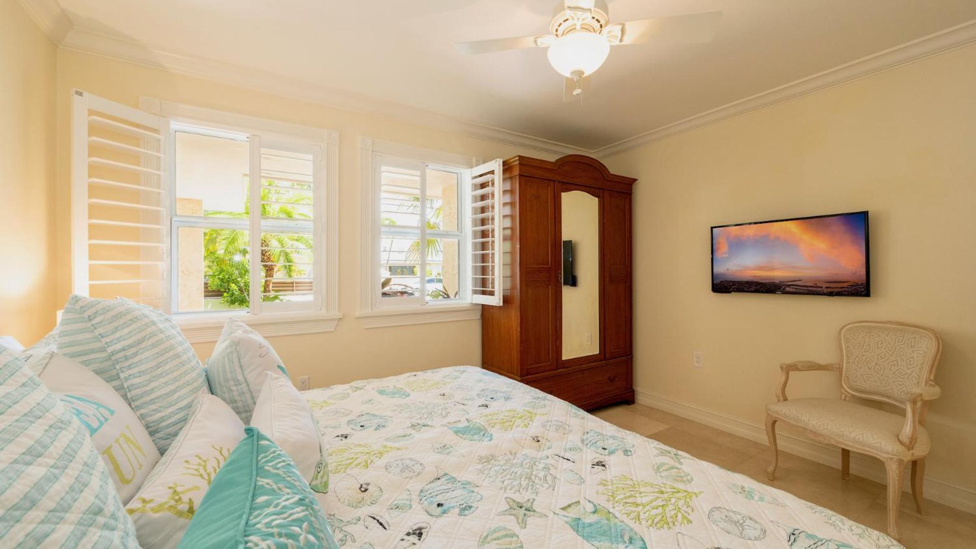 Island Opulence By Last Key Realty *