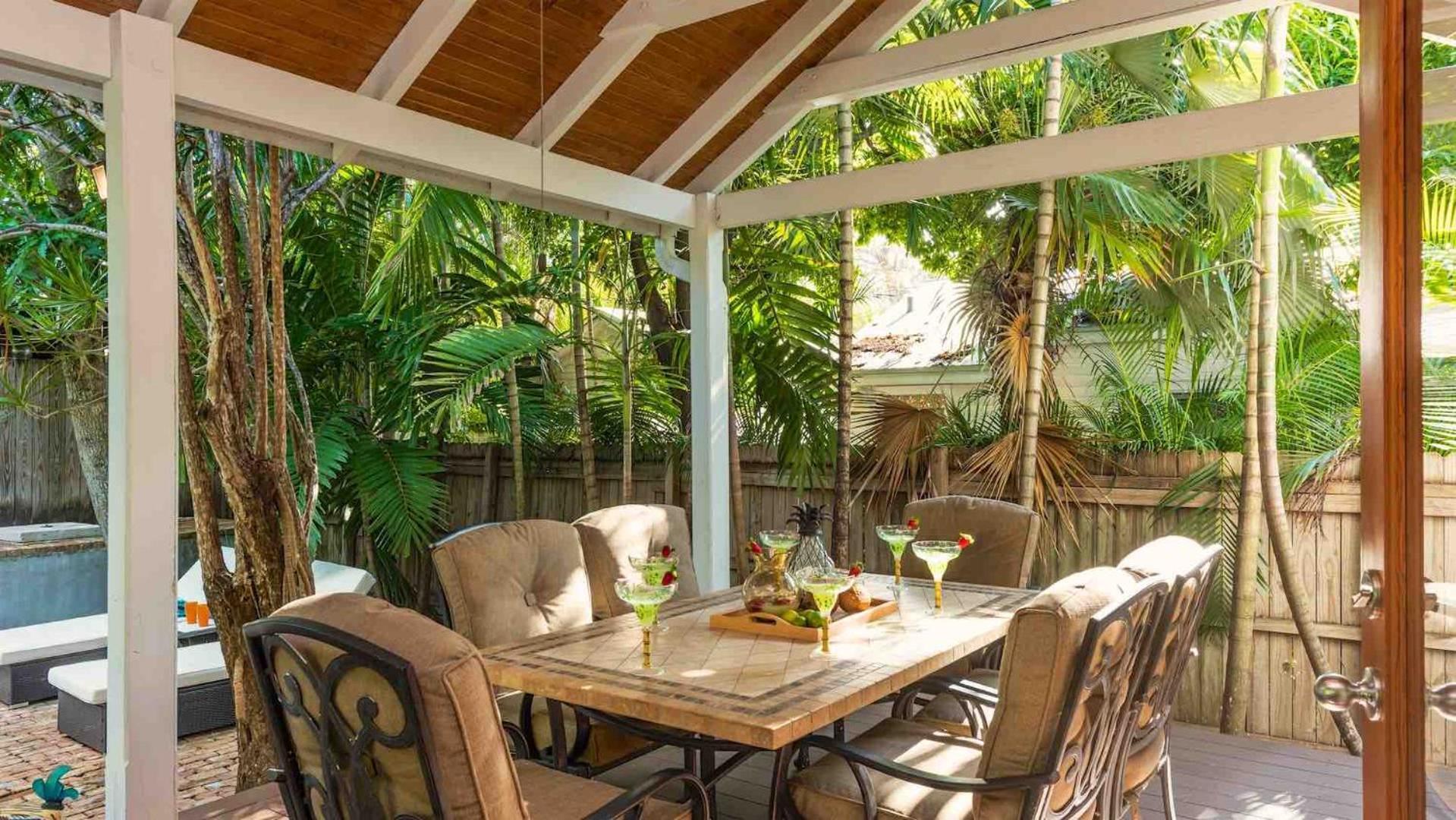 Havana House By Last Key Realty * Key West