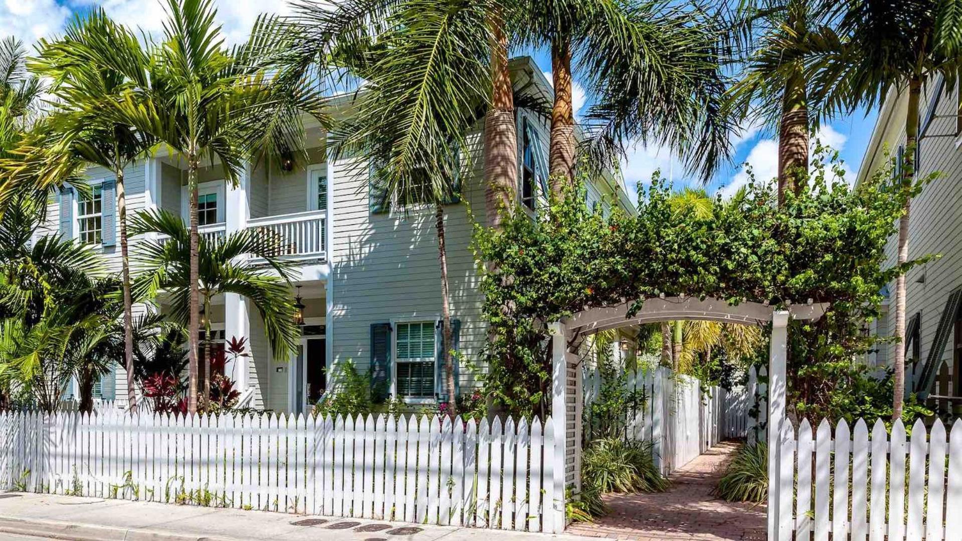The Smiling Ibis By Last Key Realty Key West