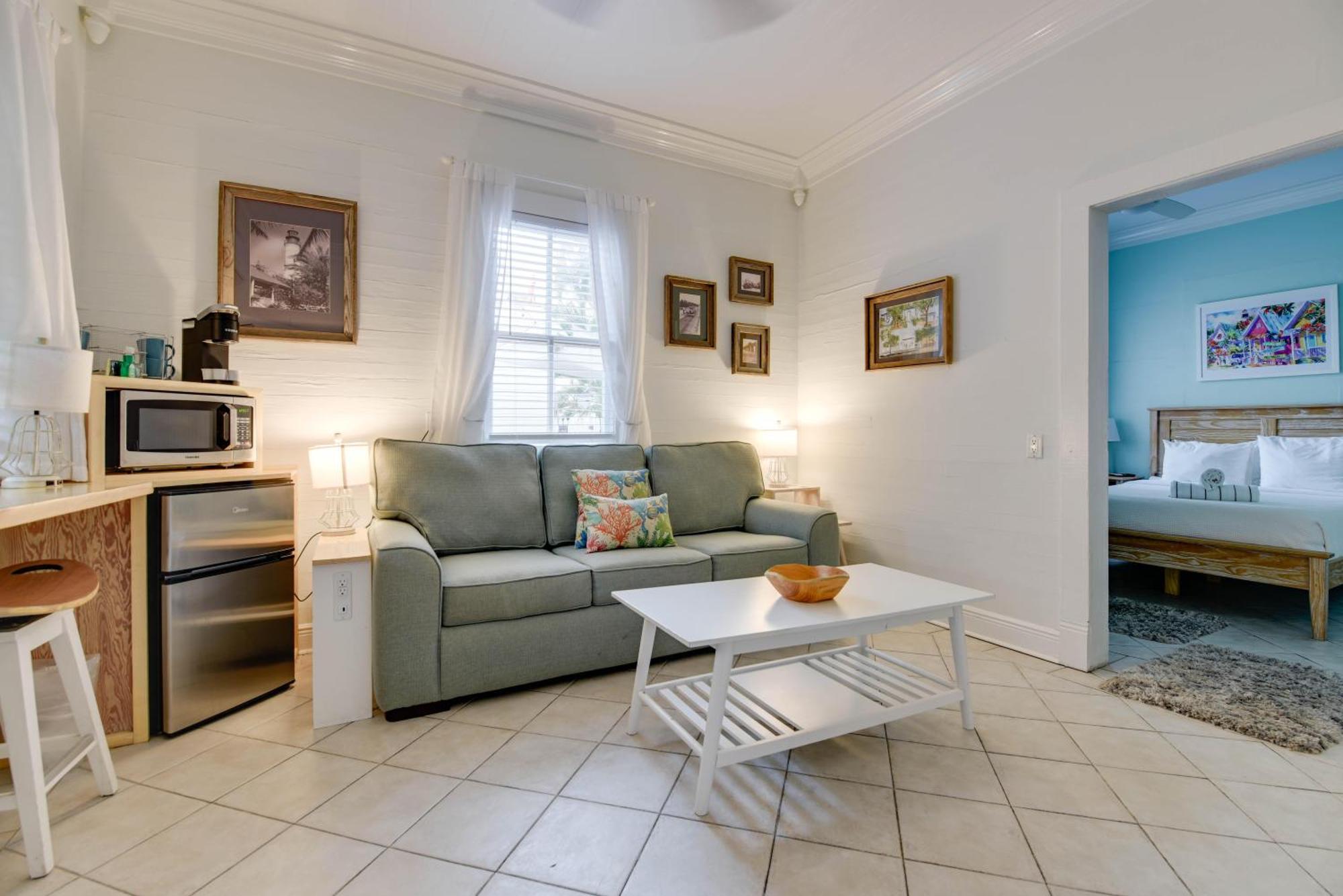 African Queen - Harbor Walk Hideaways Apartment Key West