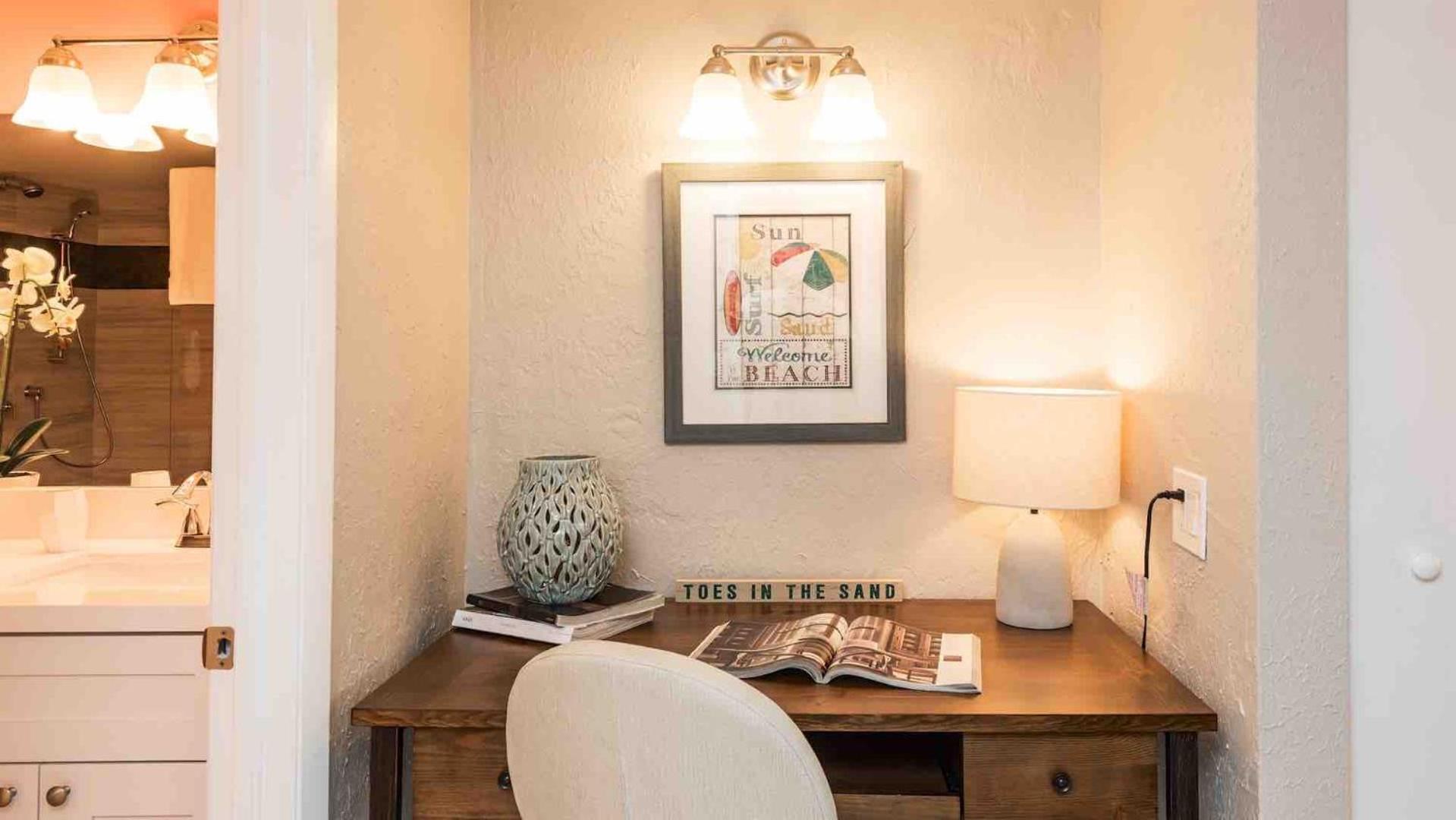 Neptunes Penthouse By Last Key Realty *