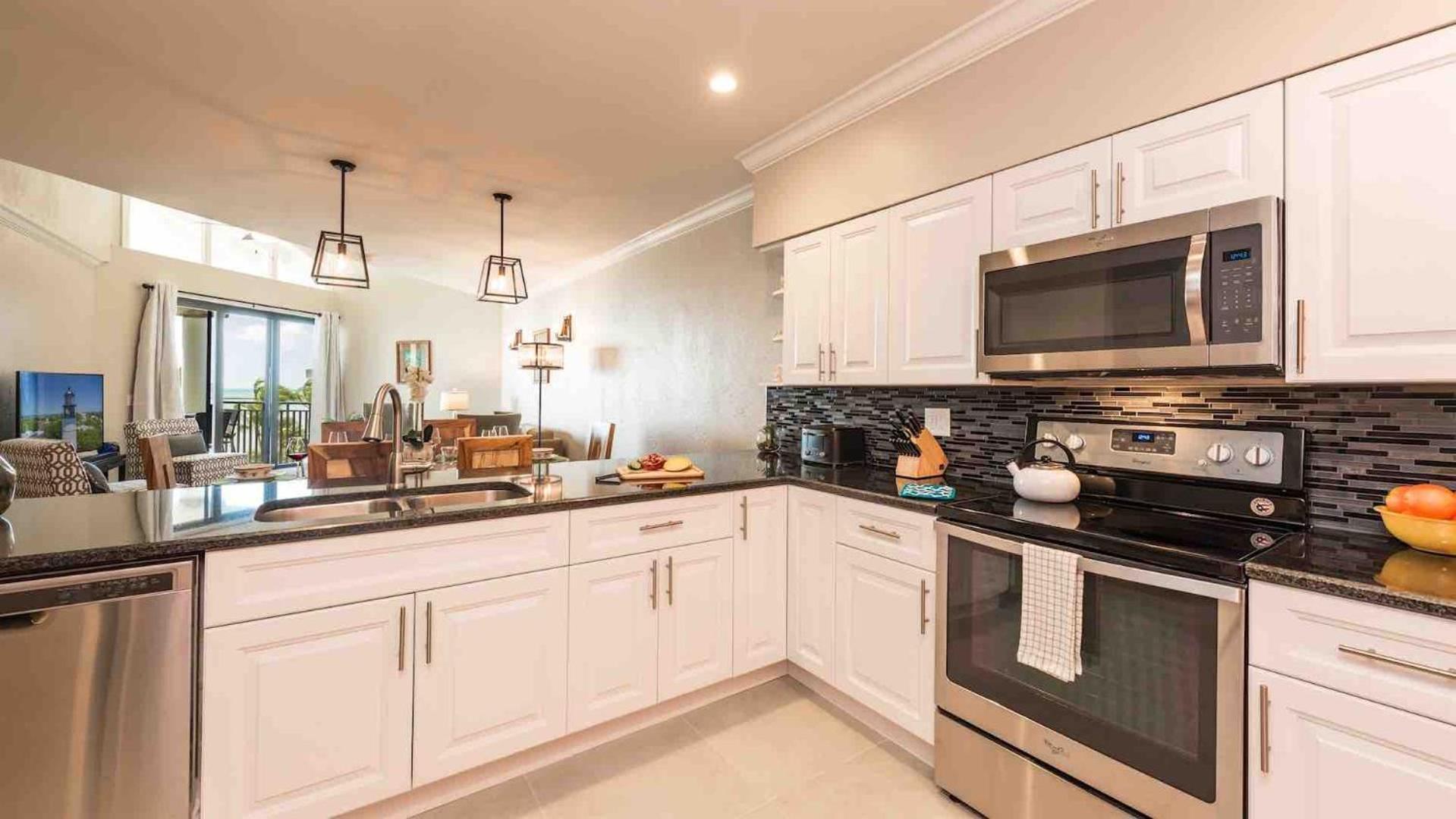 Neptunes Penthouse By Last Key Realty * Key West