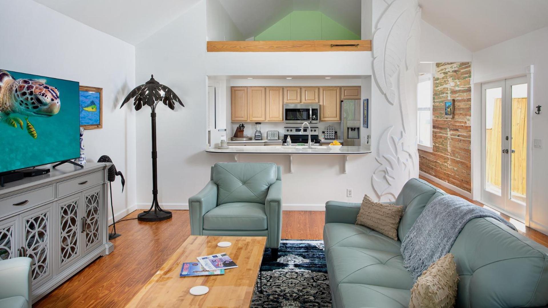 The Poetic Pineapple By Last Key Realty *