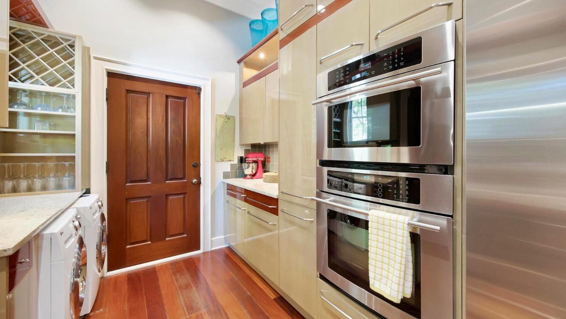 The Royal Compound By Last Key Realty * Key West