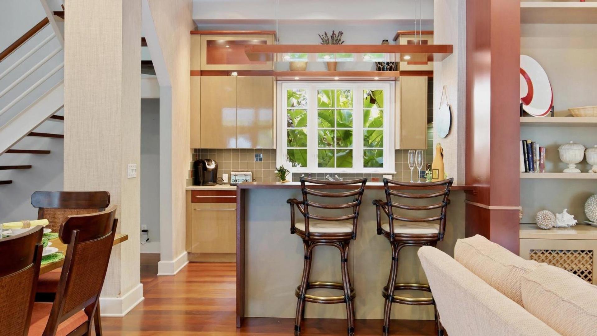 The Royal Compound By Last Key Realty * Key West
