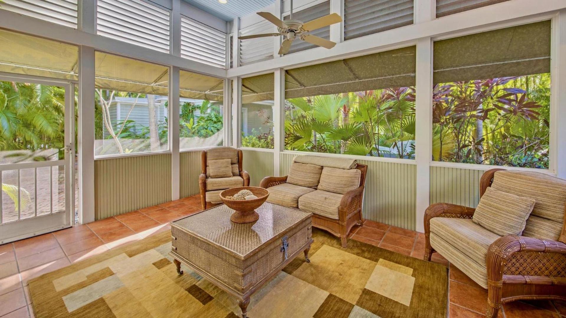 The Royal Compound By Last Key Realty Holiday home
