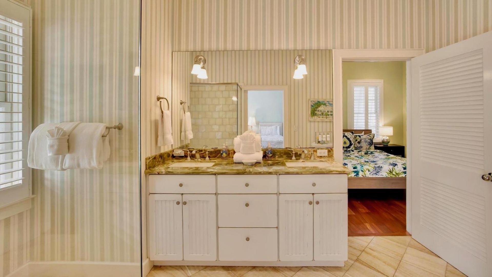 The Royal Compound By Last Key Realty * Key West