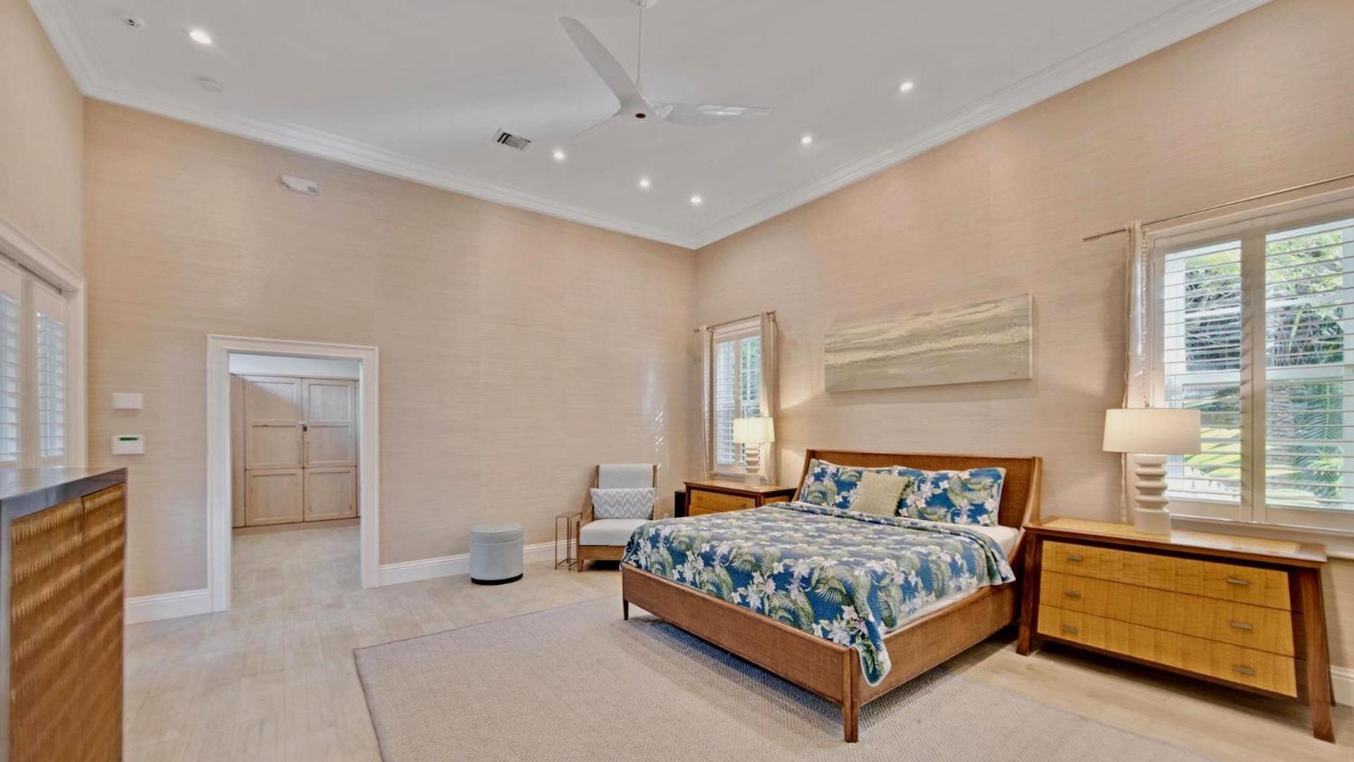 The Royal Compound By Last Key Realty Key West