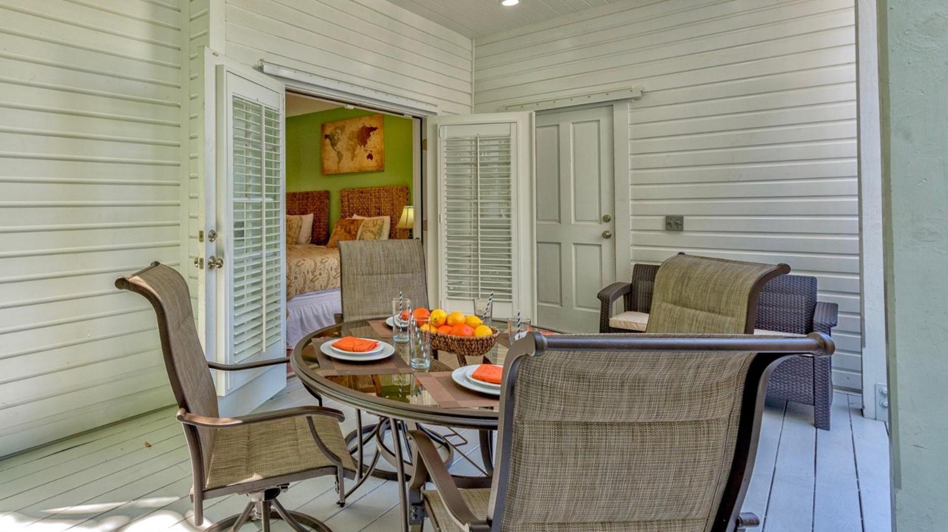 Sweet Angelita By Last Key Realty Holiday home *