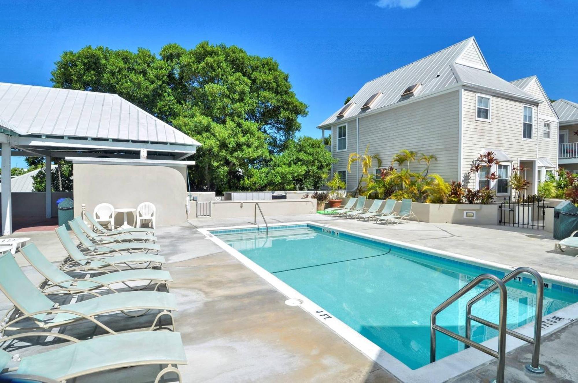 Duval Breeze By Avantstay Great Location Close To Nightlife Shared Pool Week Long * Key West