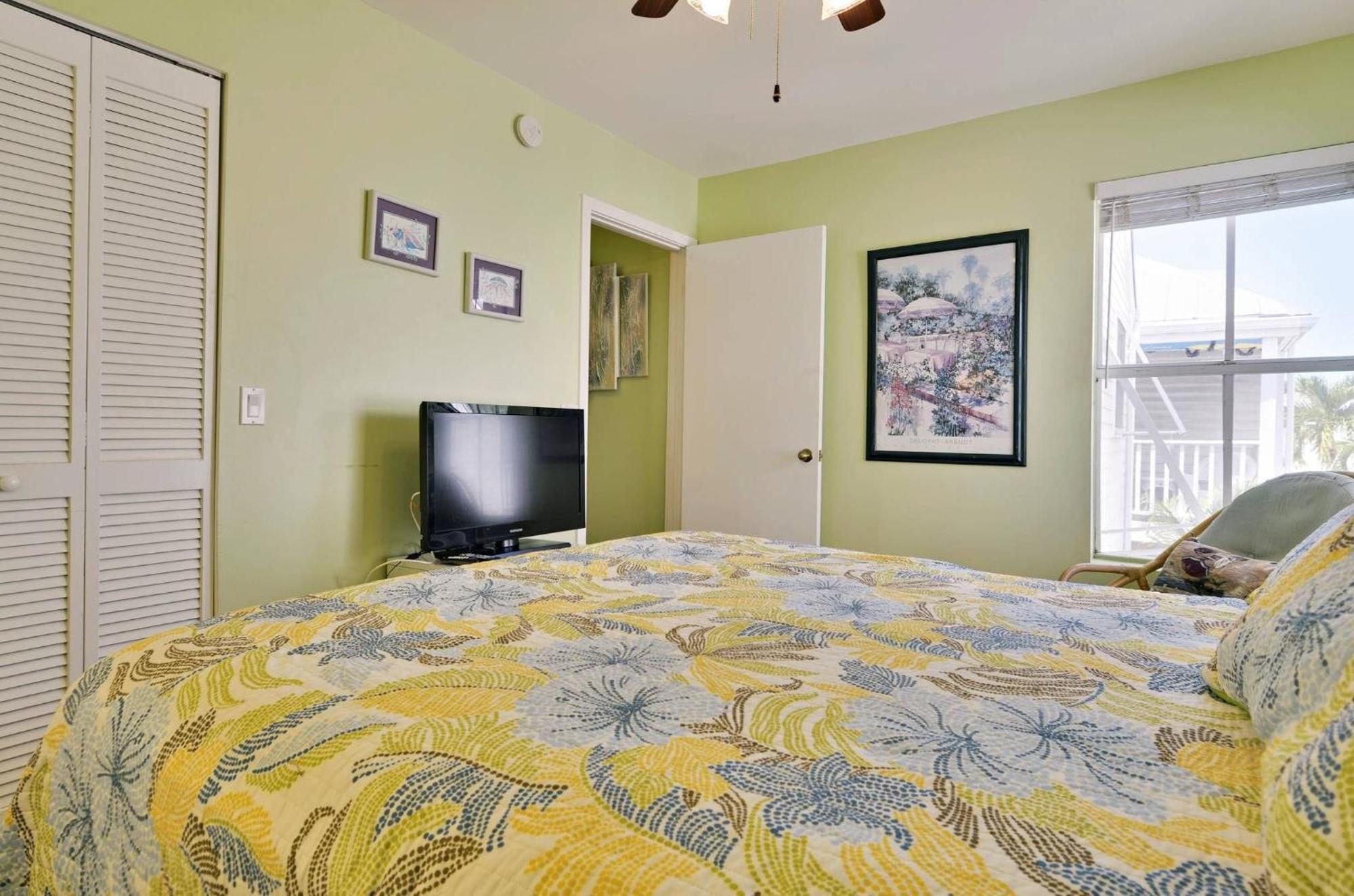 Duval Breeze By Avantstay Great Location Close To Nightlife Shared Pool Week Long Holiday home *