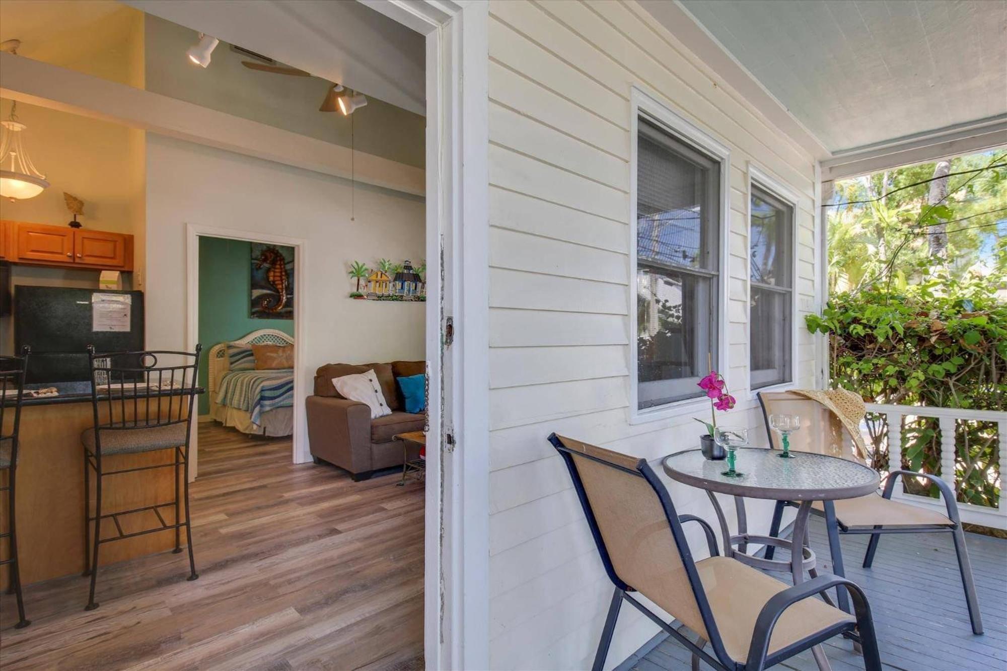 Ibis By Avantstay Close To Duval Street W Shared Pool Month Long Only Holiday home *