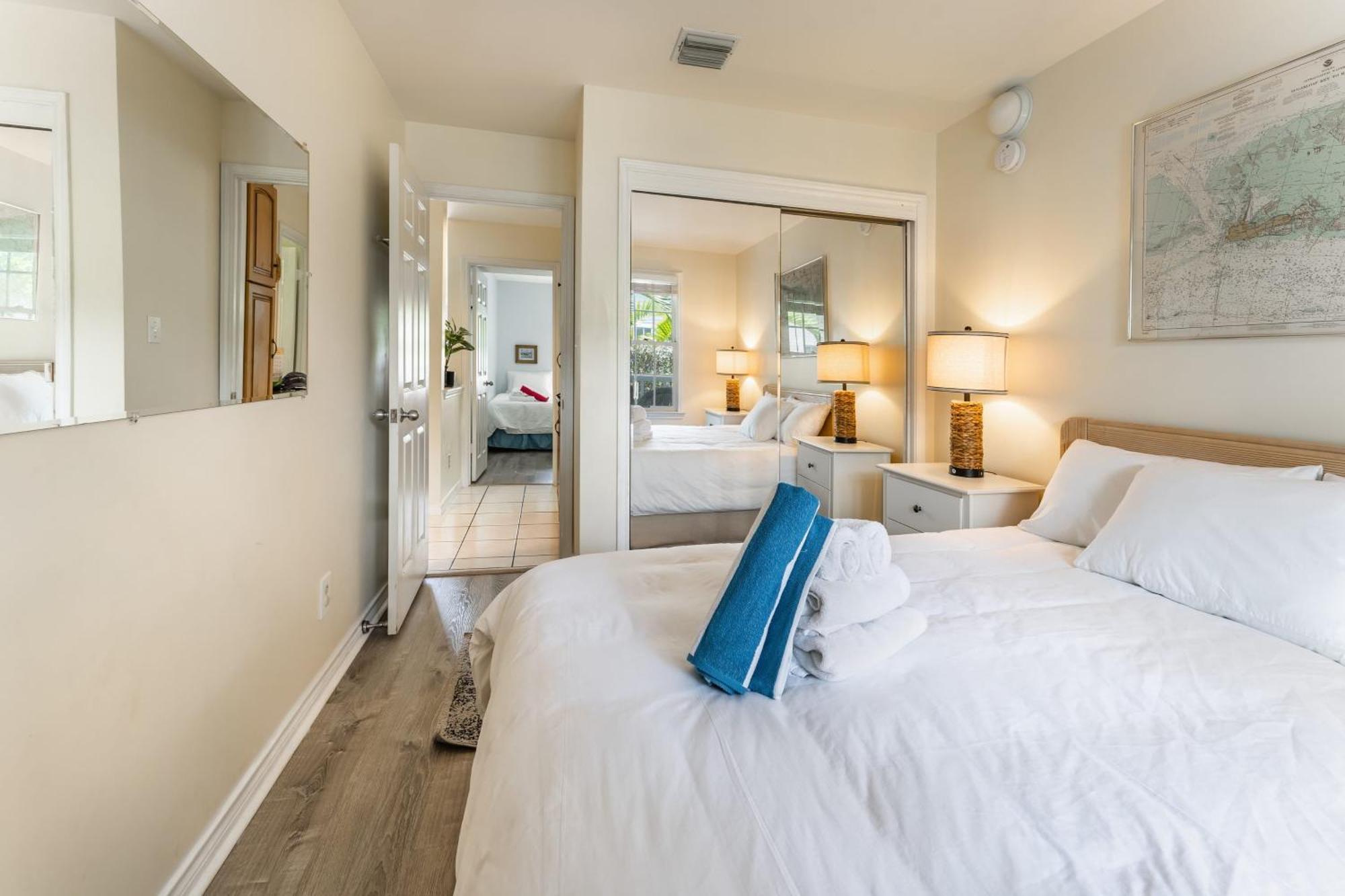 Conch Adventure By Avantstay Great Location W Patio Outdoor Dining And Shared Pool Week Long