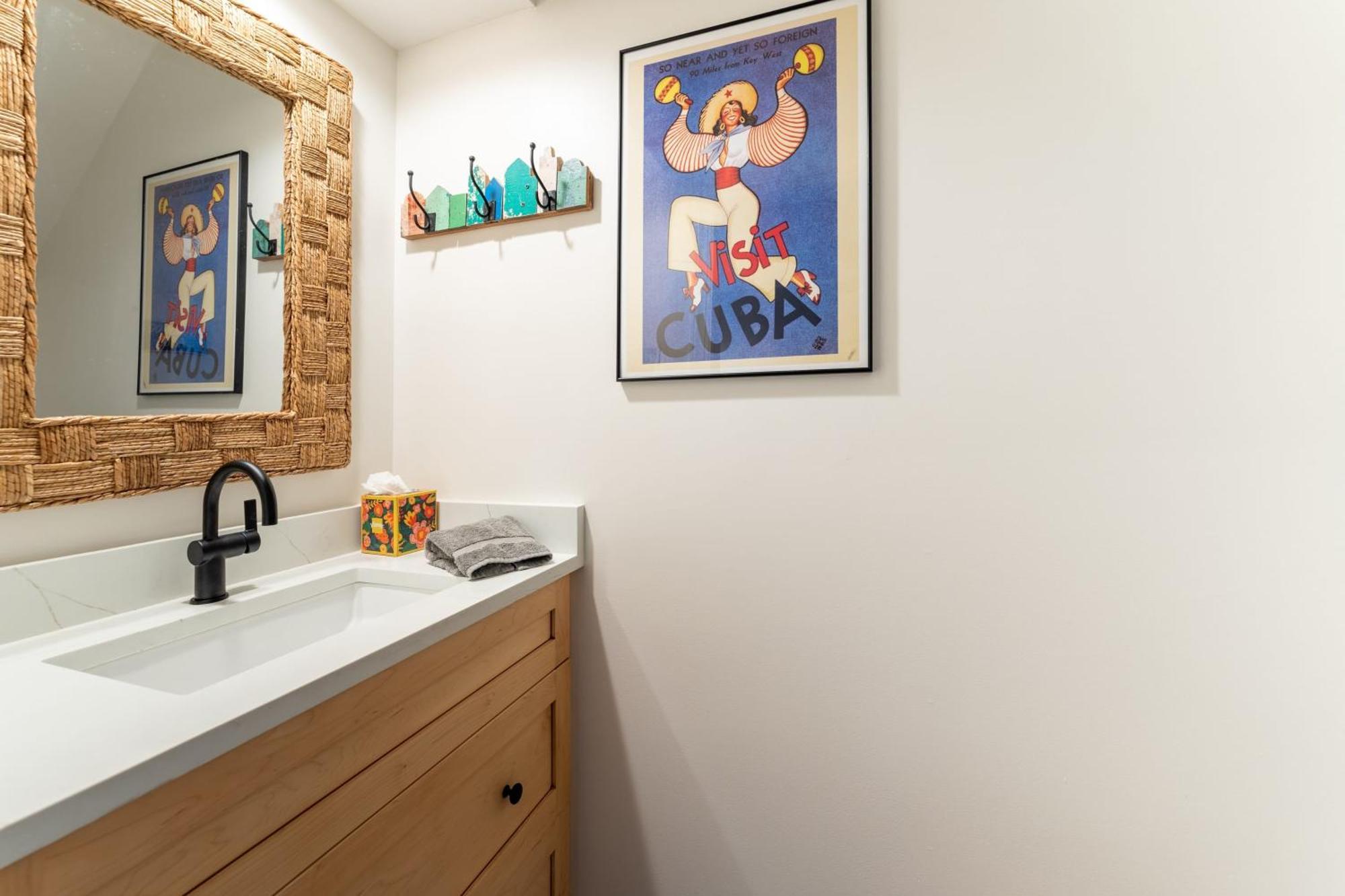 Holiday home A Place In Paradise By Avantstay Walkable W Shared Pool Week Long Only *