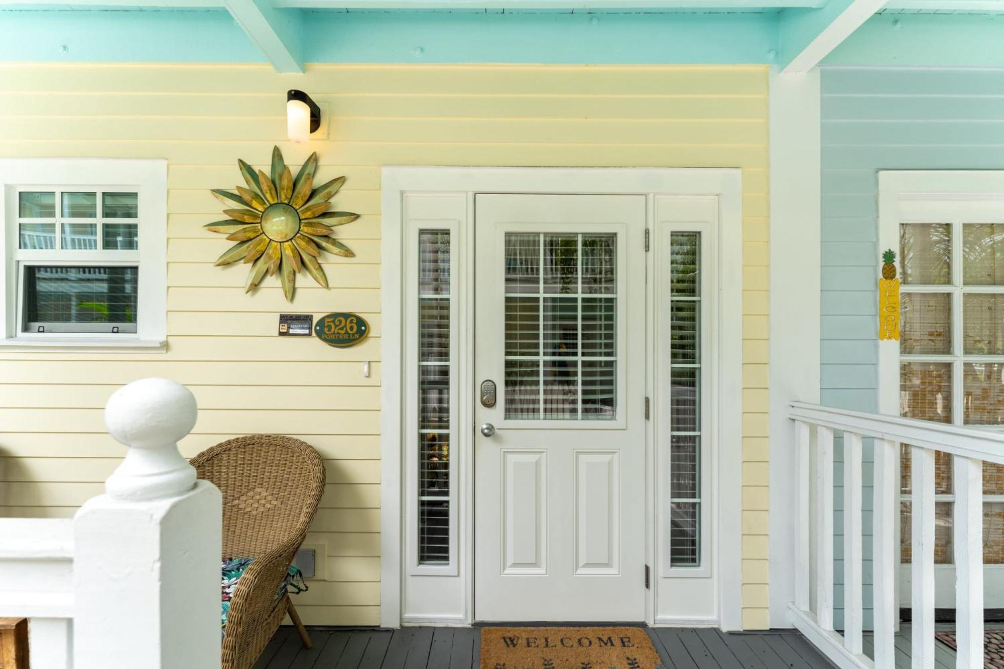 A Place In Paradise By Avantstay Walkable W Shared Pool Week Long Only Key West