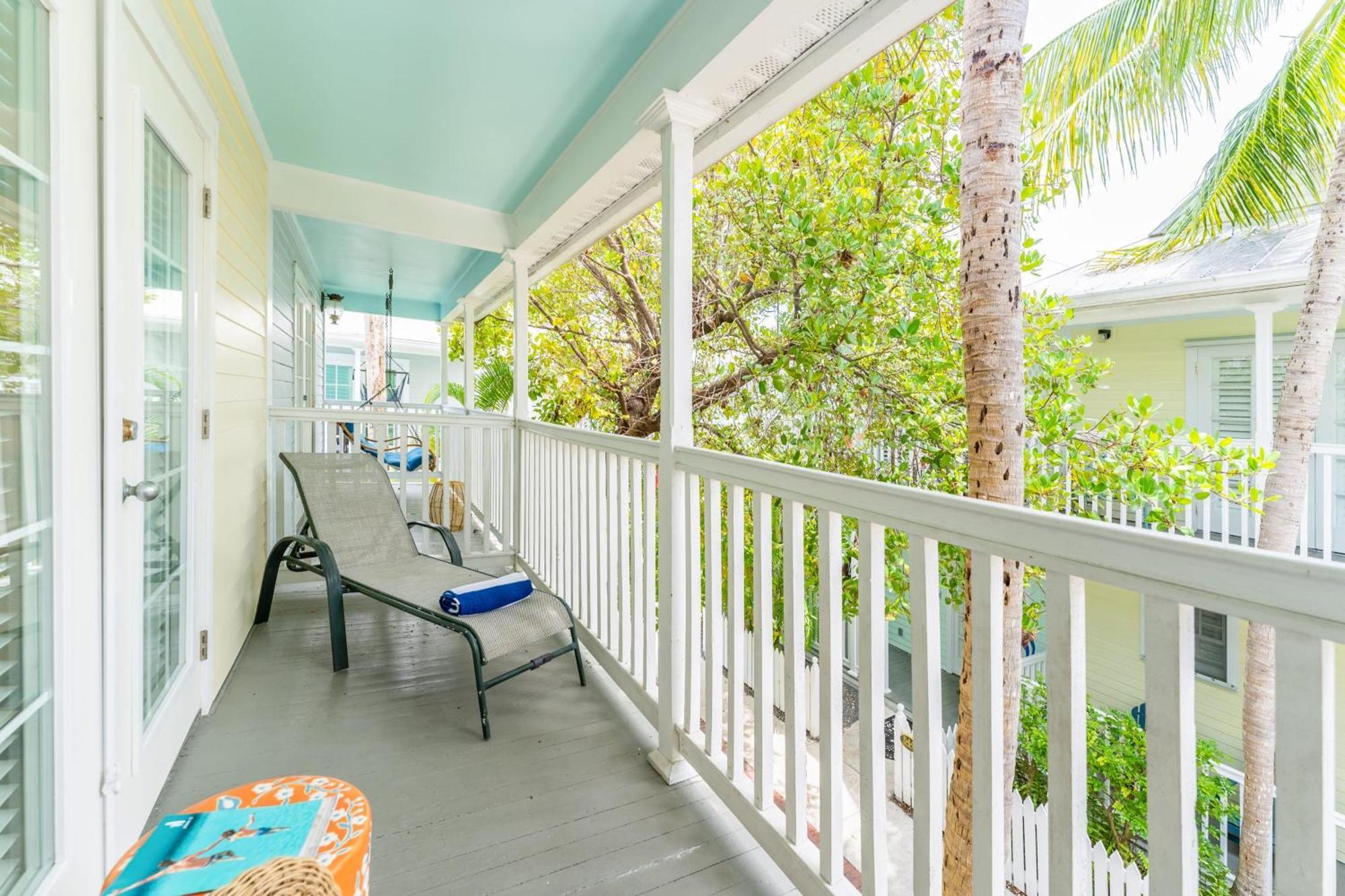 Holiday home A Place In Paradise By Avantstay Walkable W Shared Pool Week Long Only *