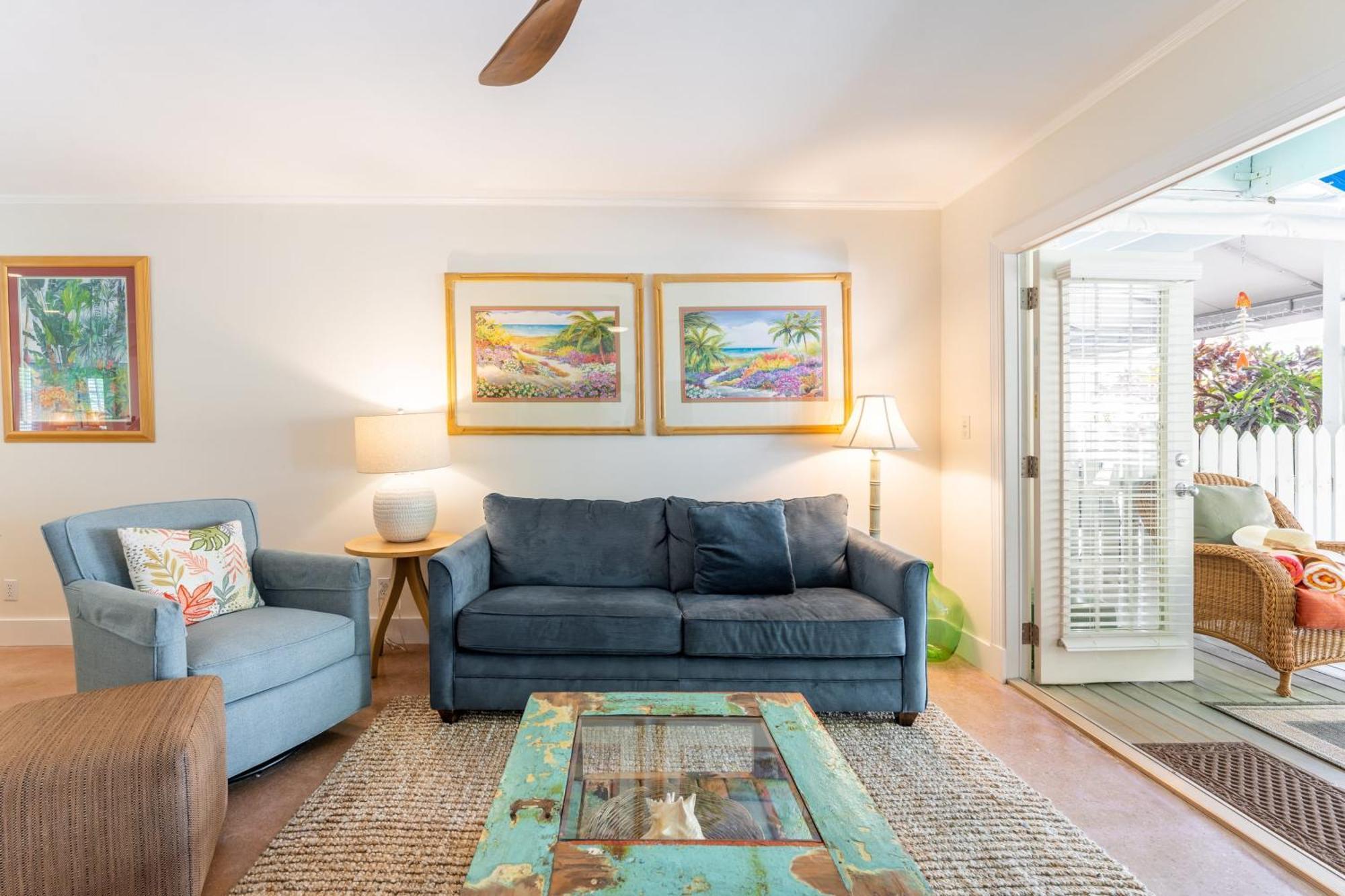 Holiday home A Place In Paradise By Avantstay Walkable W Shared Pool Week Long Only Key West