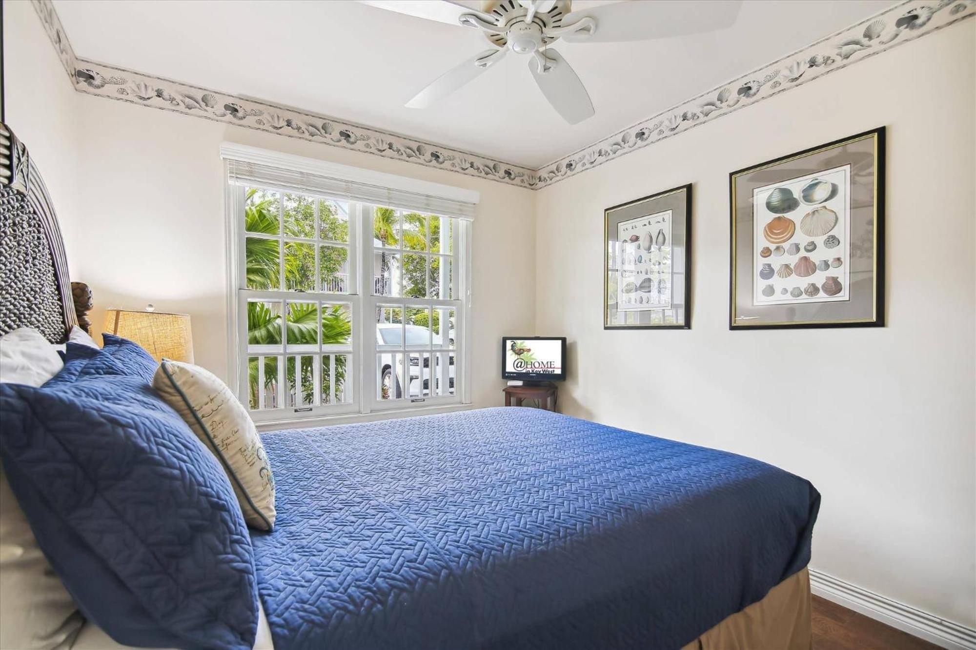 Holiday home Charming: Poolside Retreat Near Zachary Taylor *
