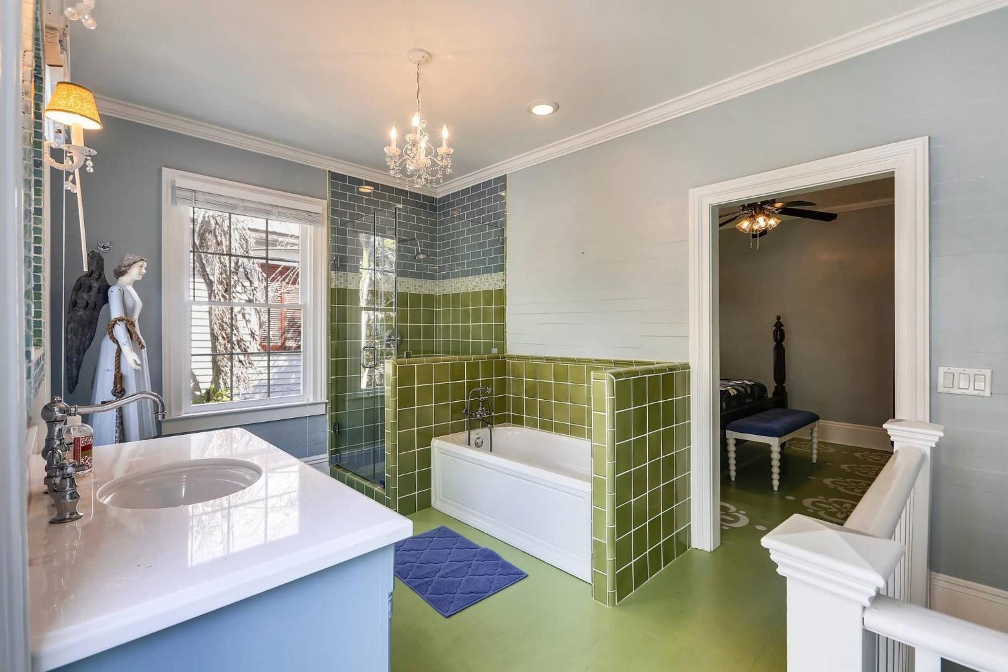 Holiday home Lighthouse By Avantstay Walk To Southernmost Point W Private Pool Patio Month Long *