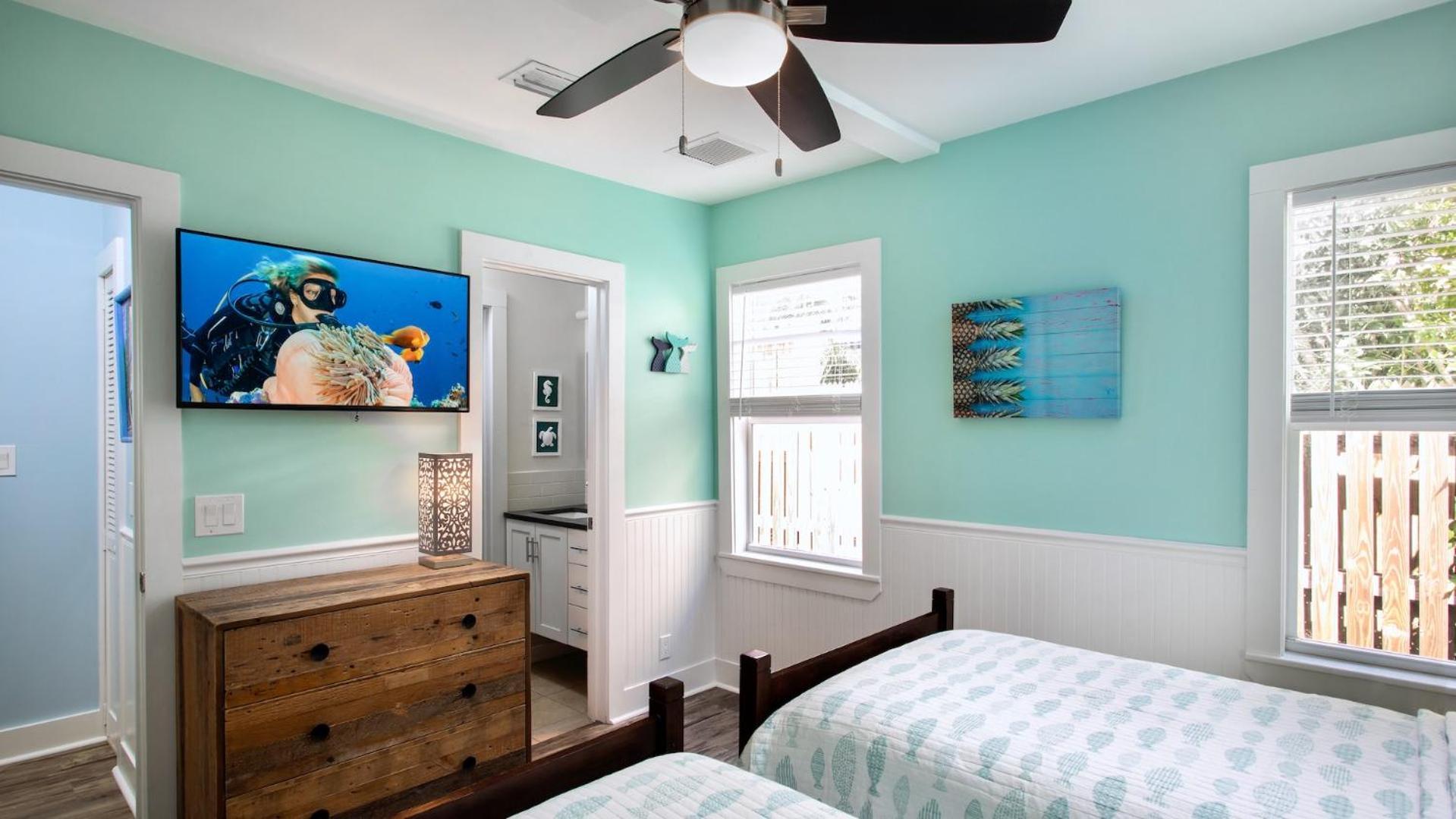 The Duke And The Queen By Last Key Realty * Key West