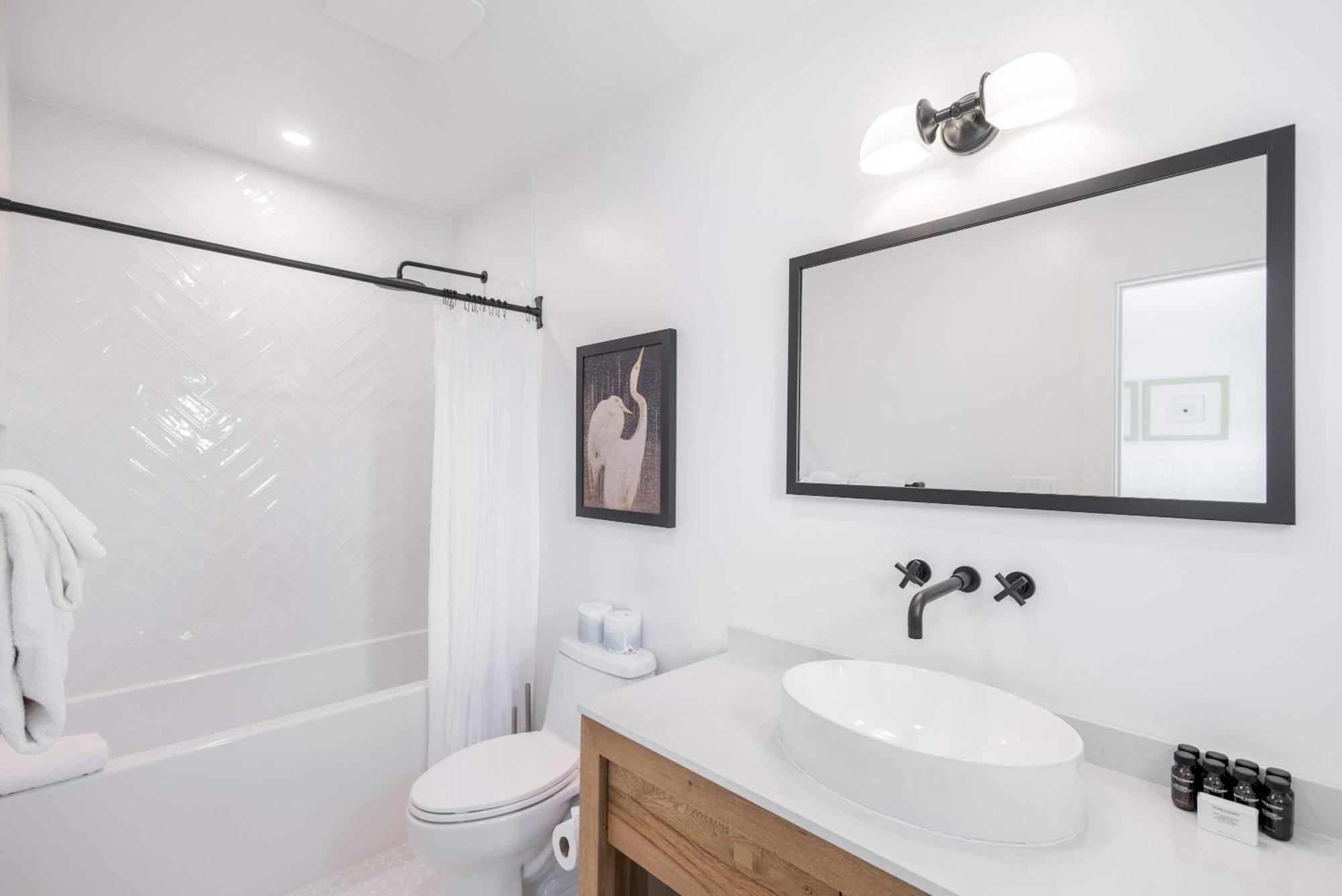 Holiday home Brand New & Private Pool - Palmgale House