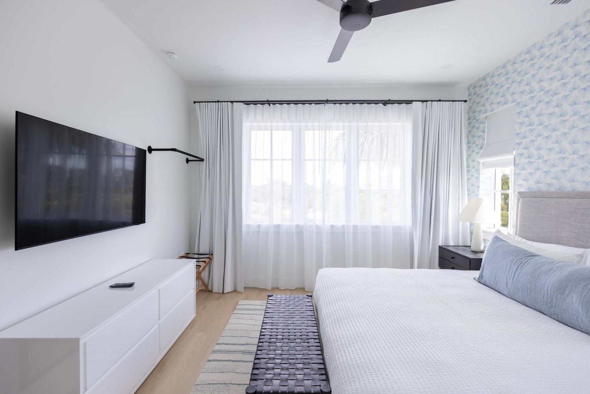Brand New & Private Pool - Palmgale House * Key West