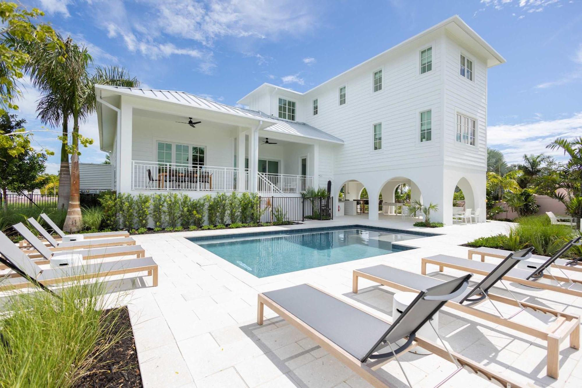 Holiday home Brand New & Private Pool - Palmgale House Key West