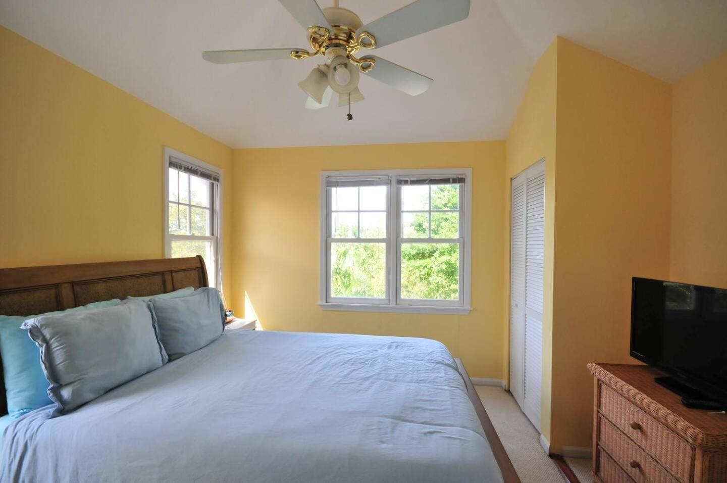 Joan's Caribbean Hideaway *