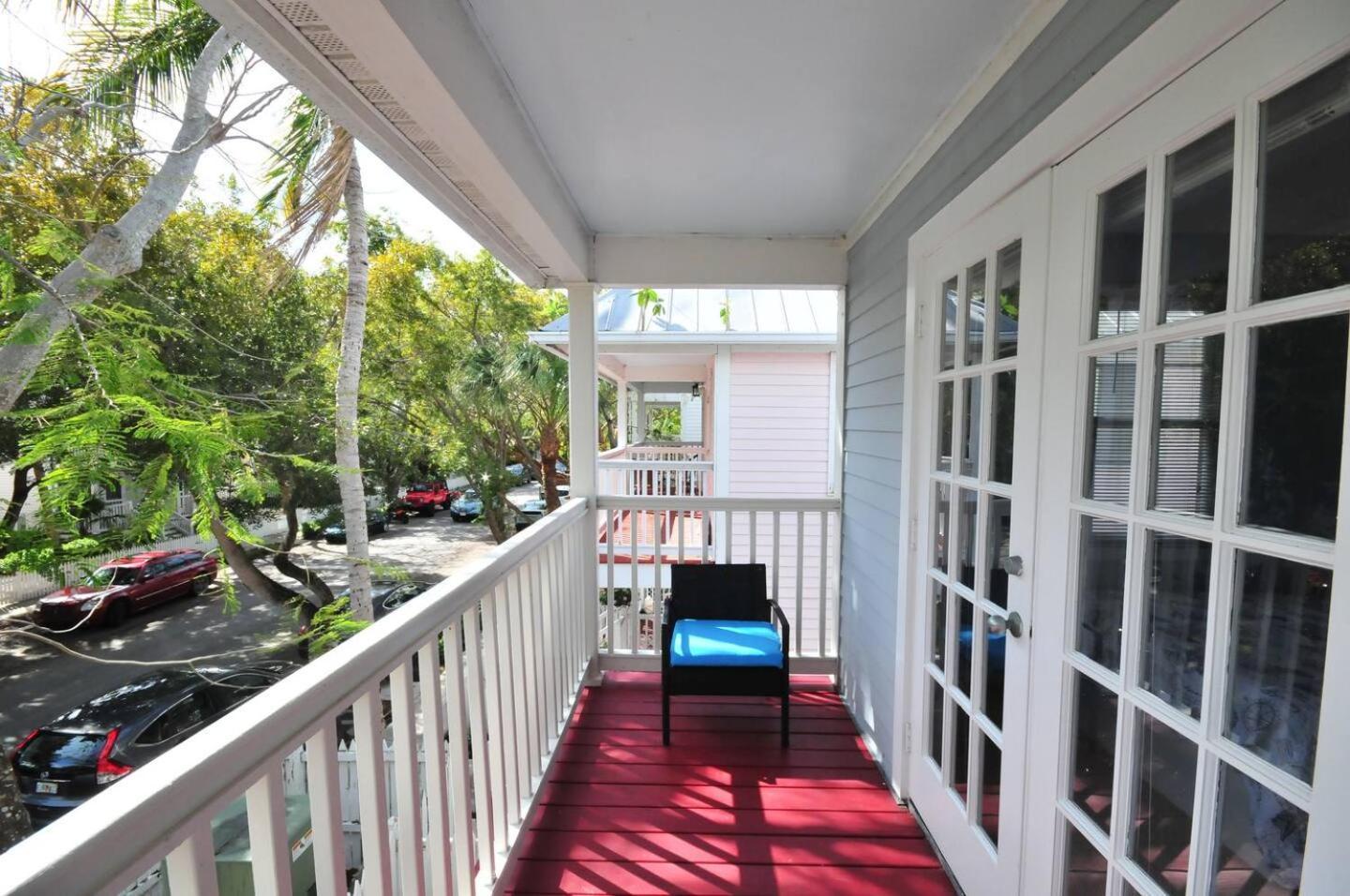 Joan's Caribbean Hideaway Key West