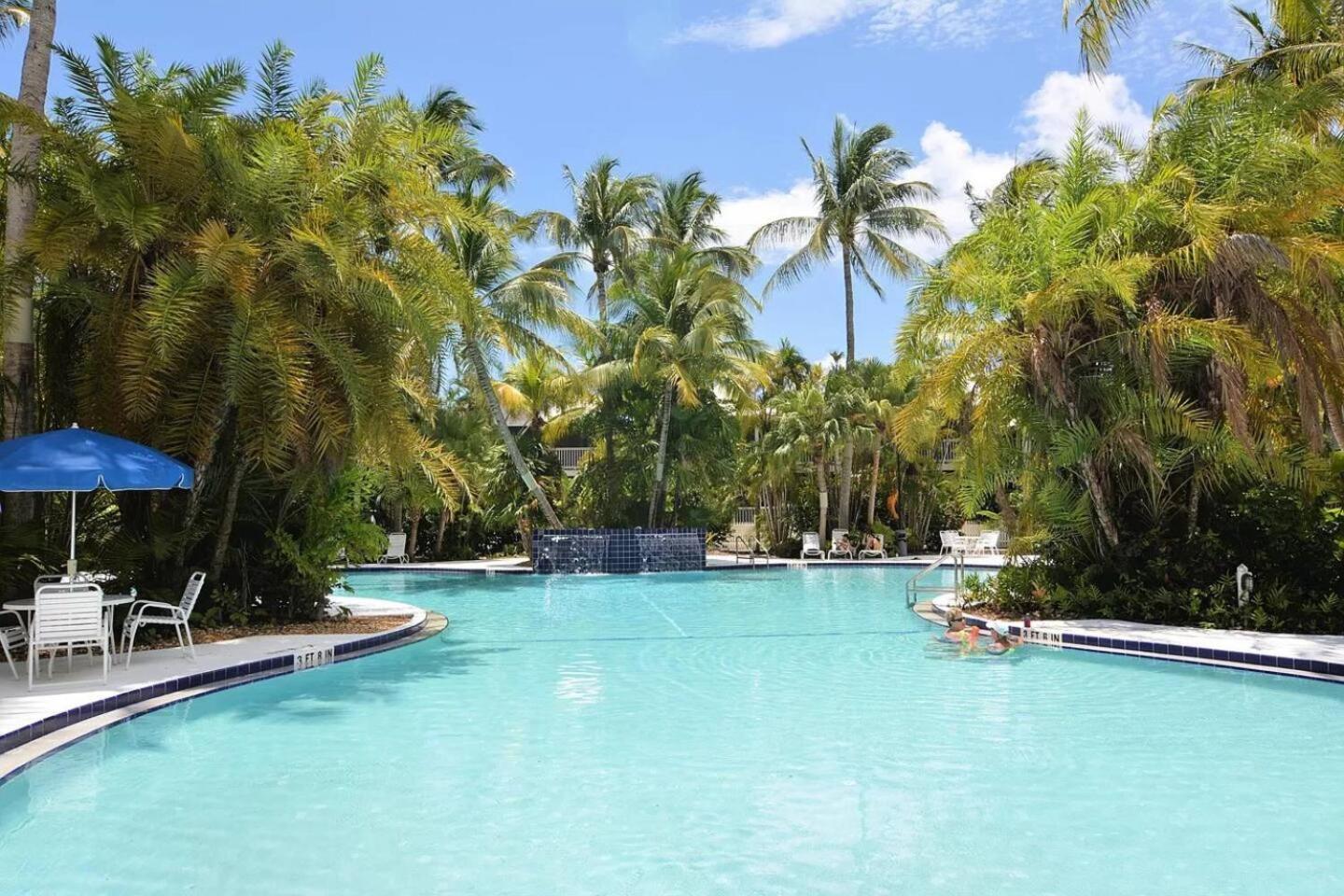 Joan's Caribbean Hideaway *
