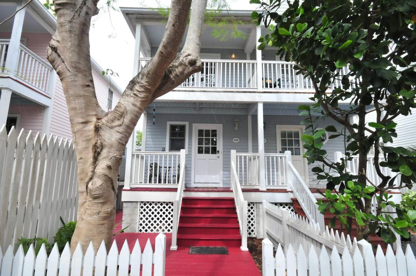 Joan's Caribbean Hideaway * Key West