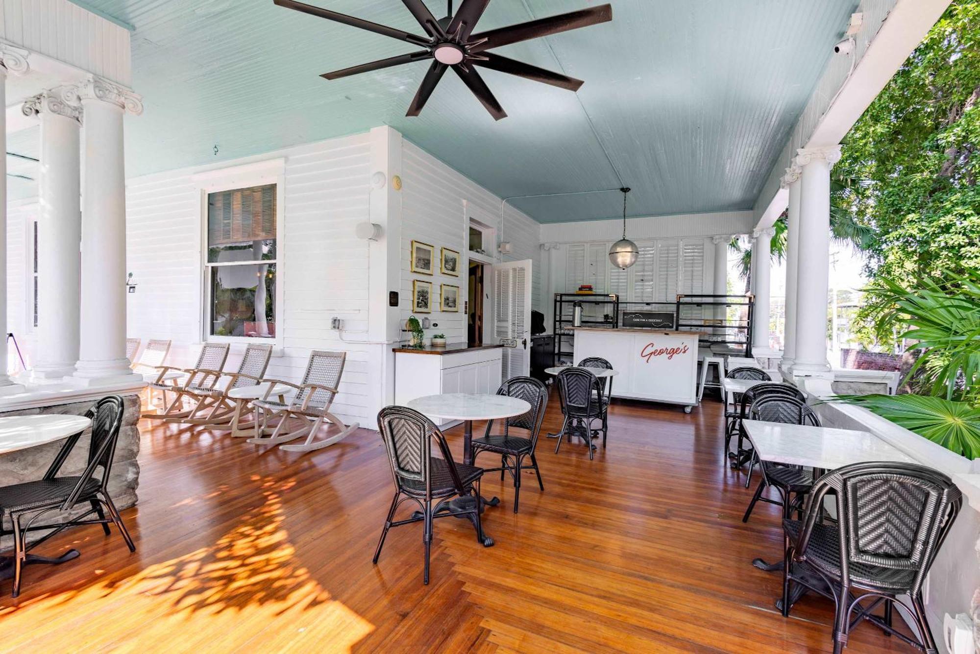 Deluxe King - Curry Mansion With Pool! * Key West