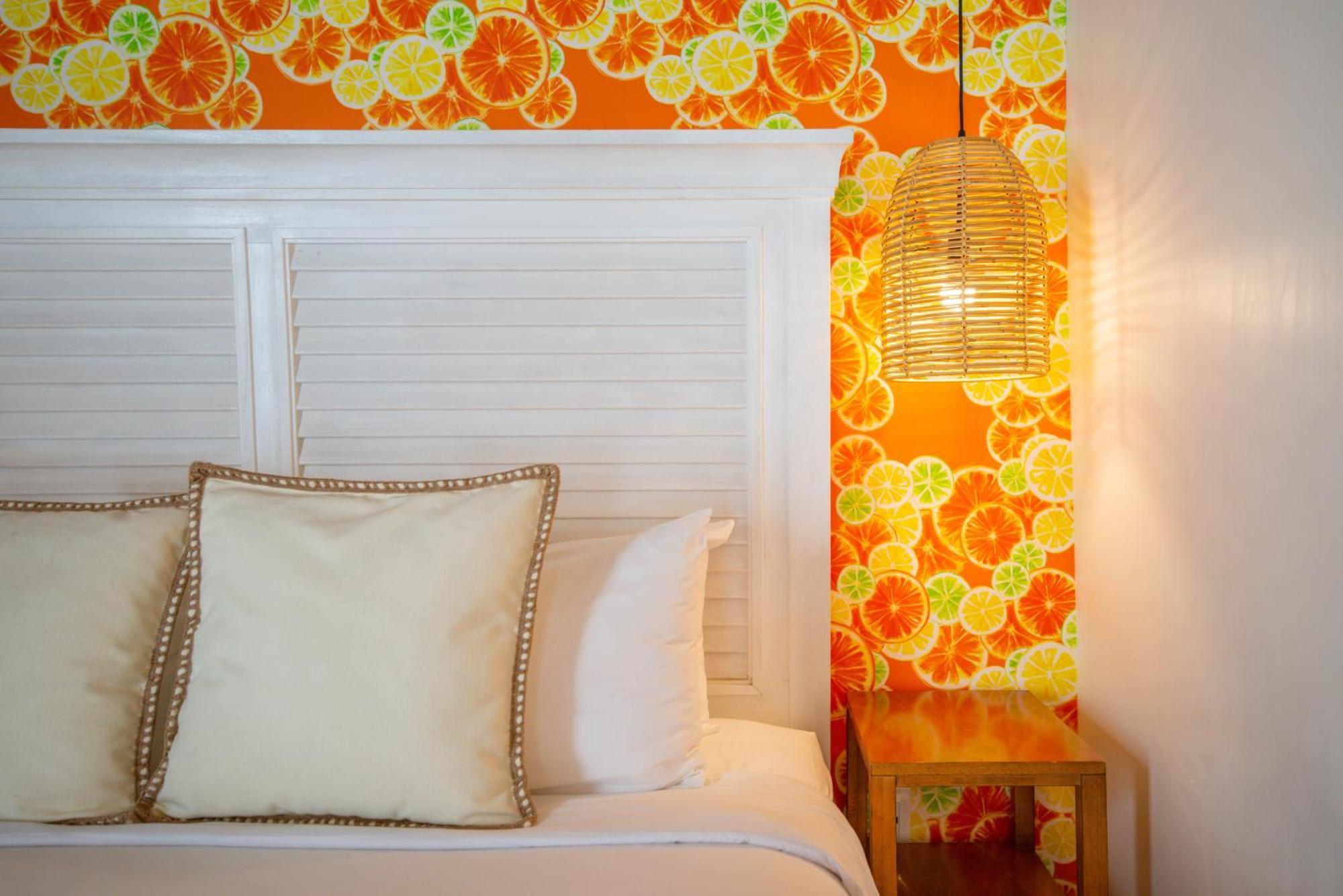 Citrus Queen At Custom House * Key West