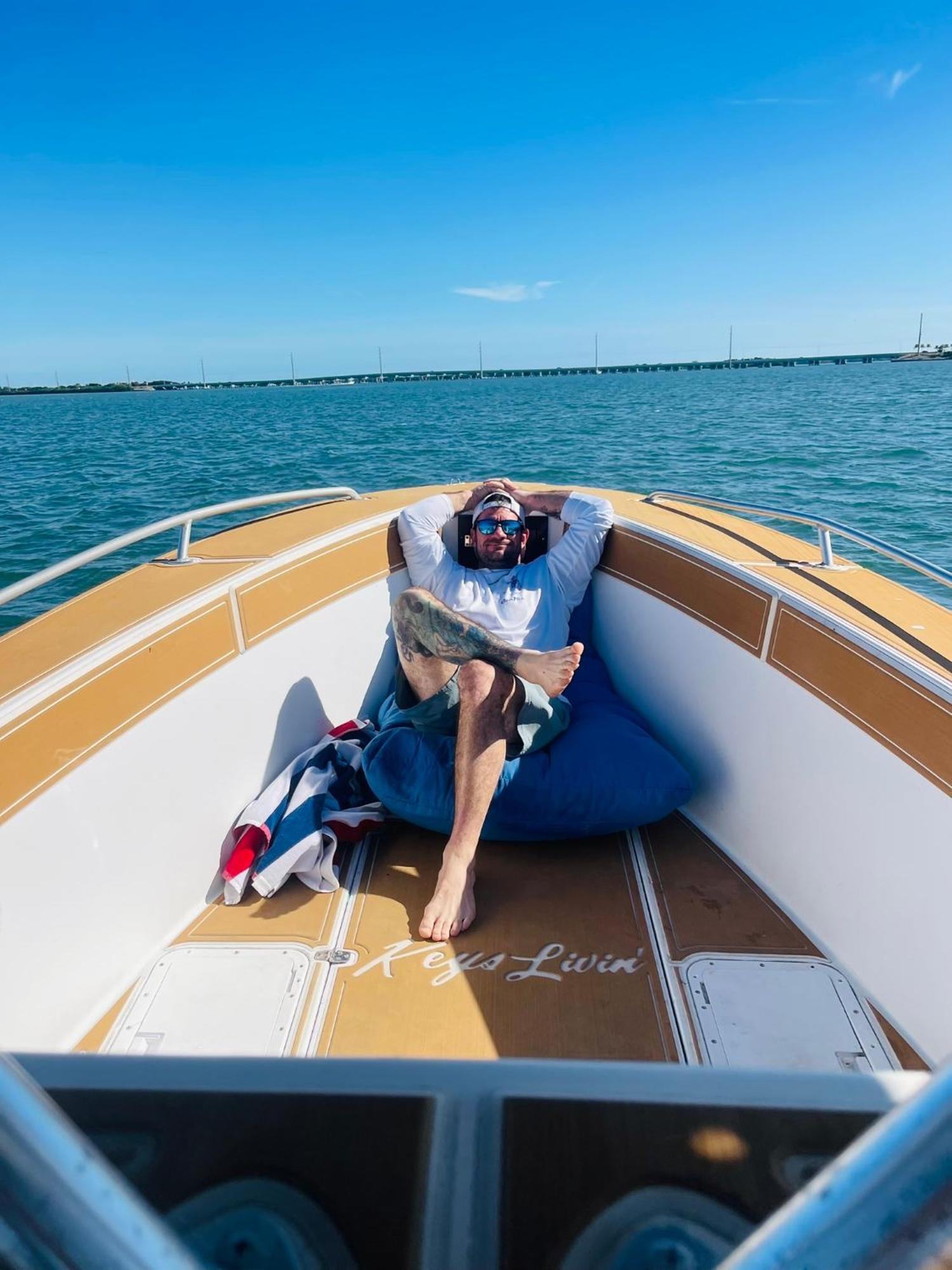 Keys Livin - Yacht Apartment *