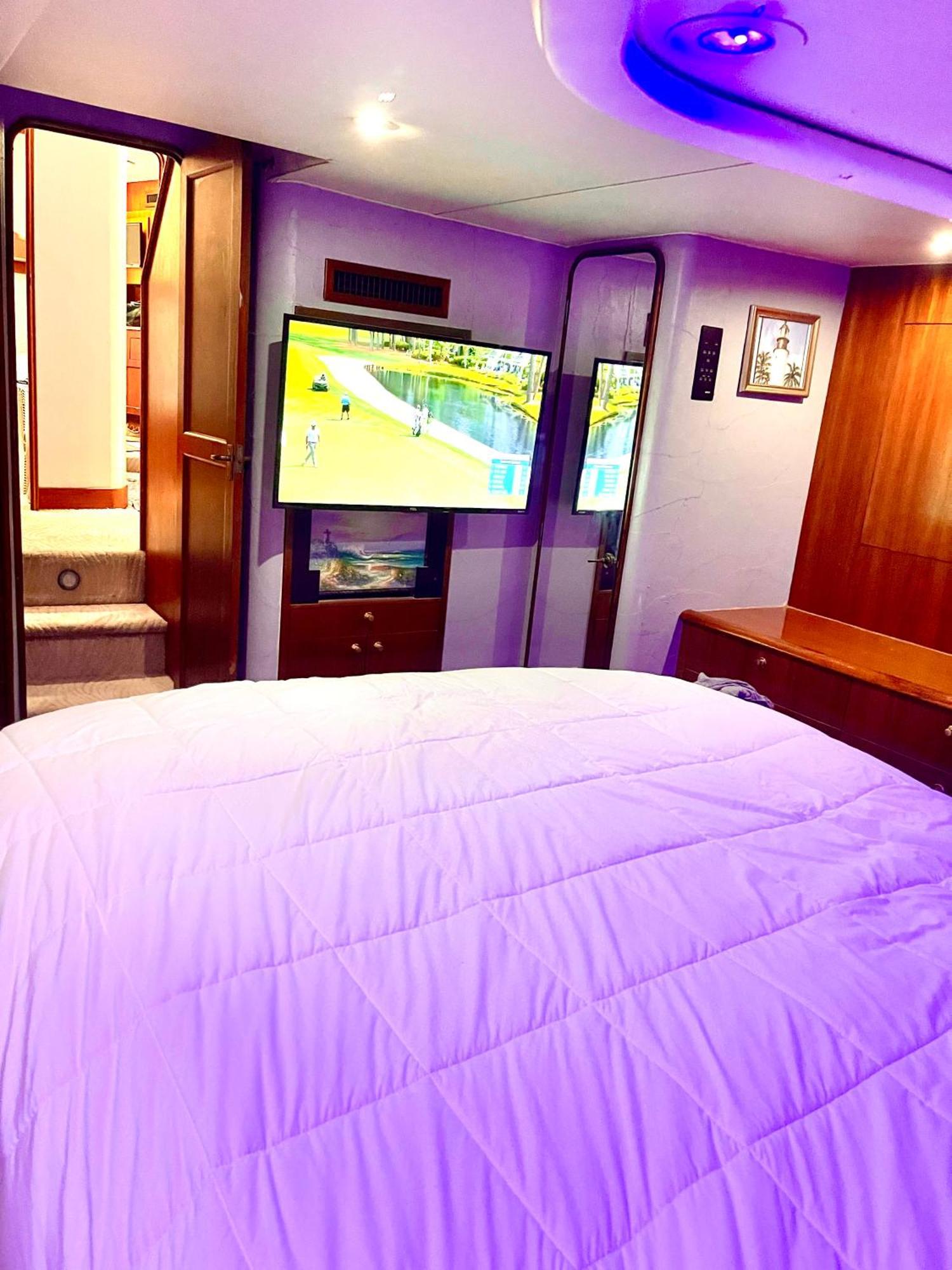 Keys Livin - Yacht *