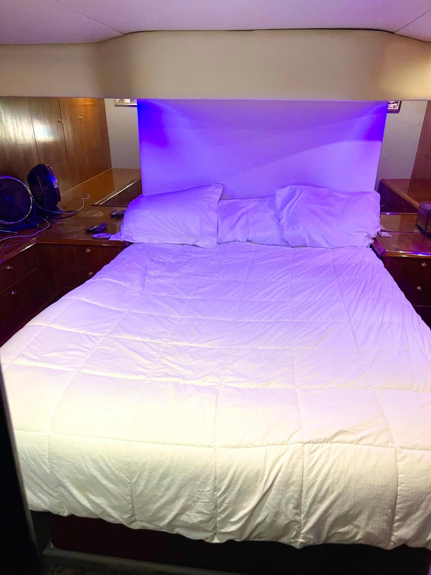 Keys Livin - Yacht Apartment