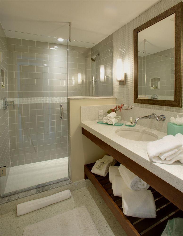 Orchid Key - Adults Only 3*