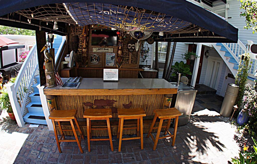 Duval Inn - Key West Motel