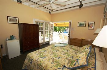 Southernmost Adult Exclusive Inn 3*