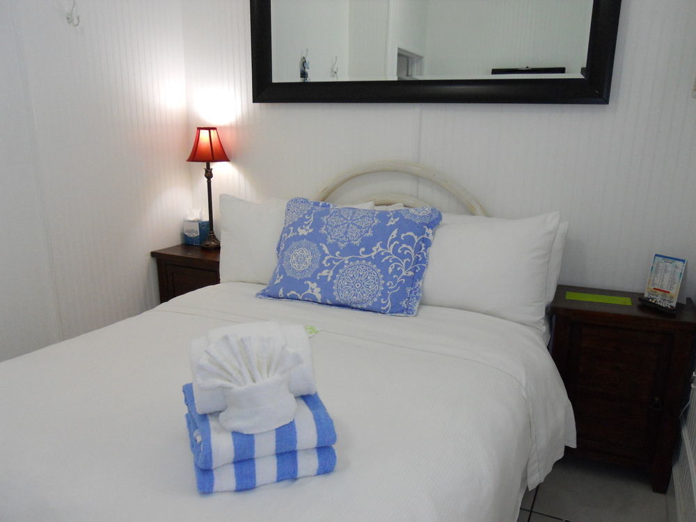 Duval Inn - Key West Key West