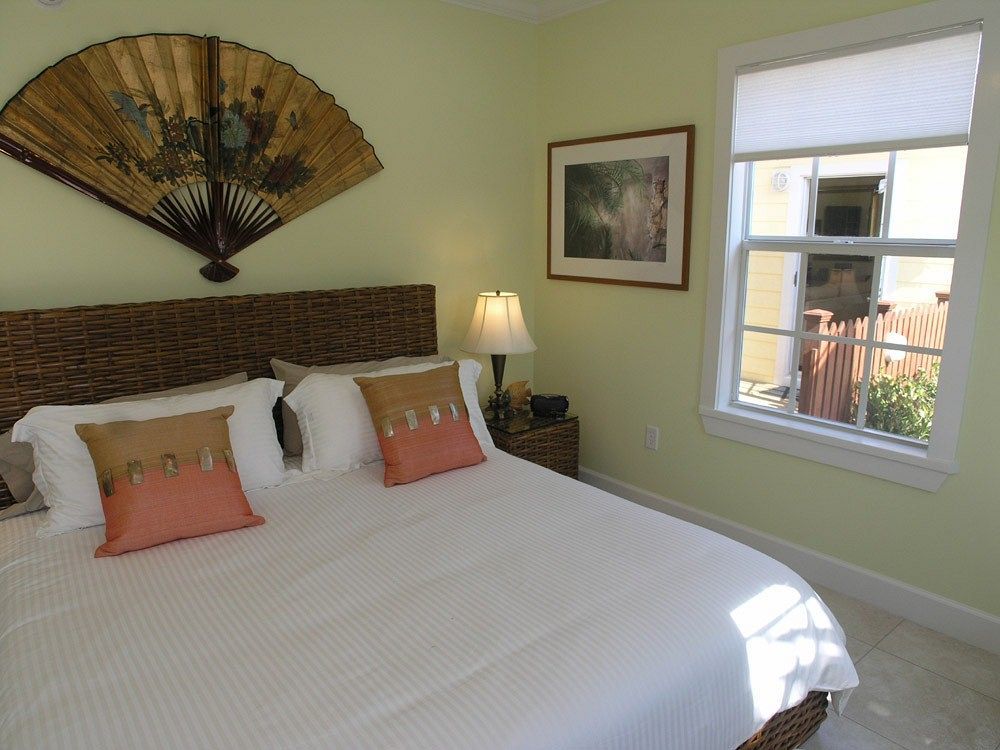 Inn Travelers Palm