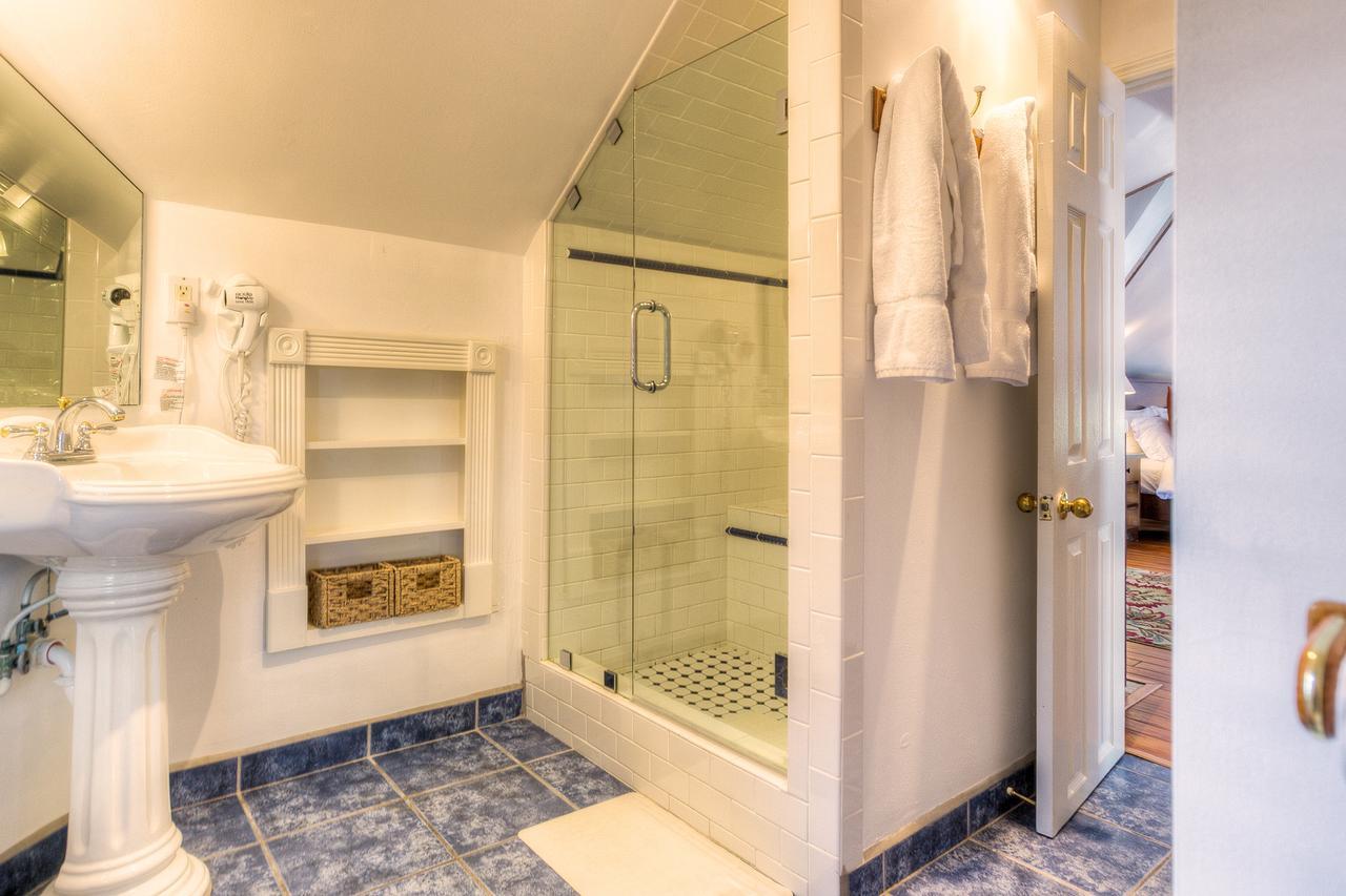 Harbor - Adults Only Bed & Breakfast