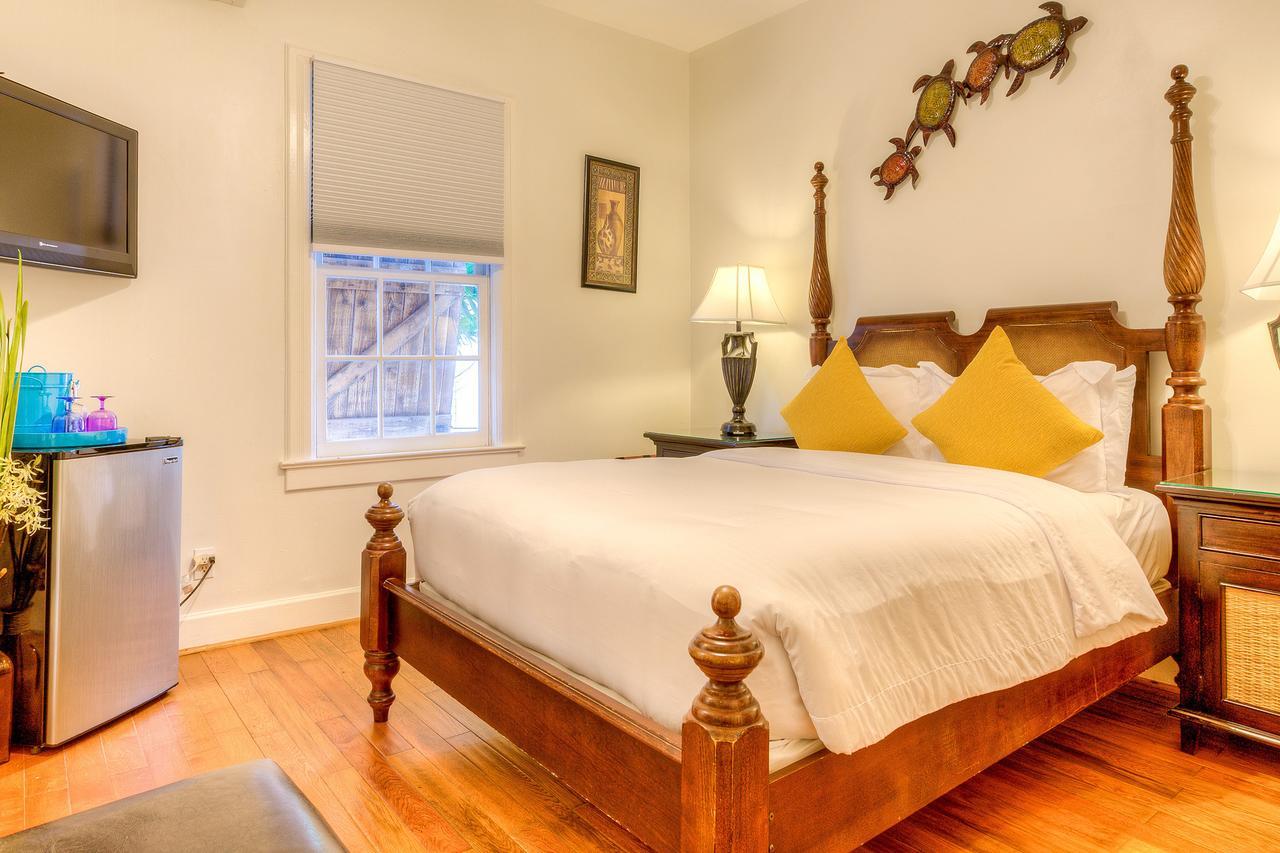 Bed & Breakfast Harbor - Adults Only *