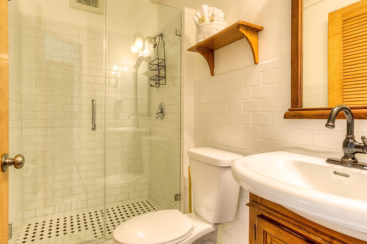 Harbor - Adults Only Bed & Breakfast