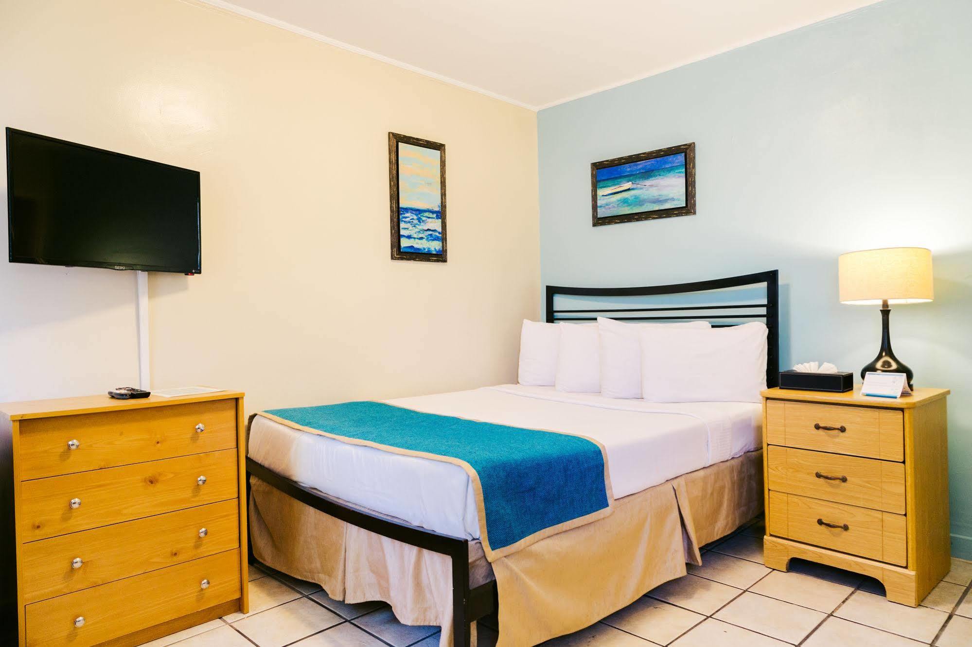 Hostel Seashell And International